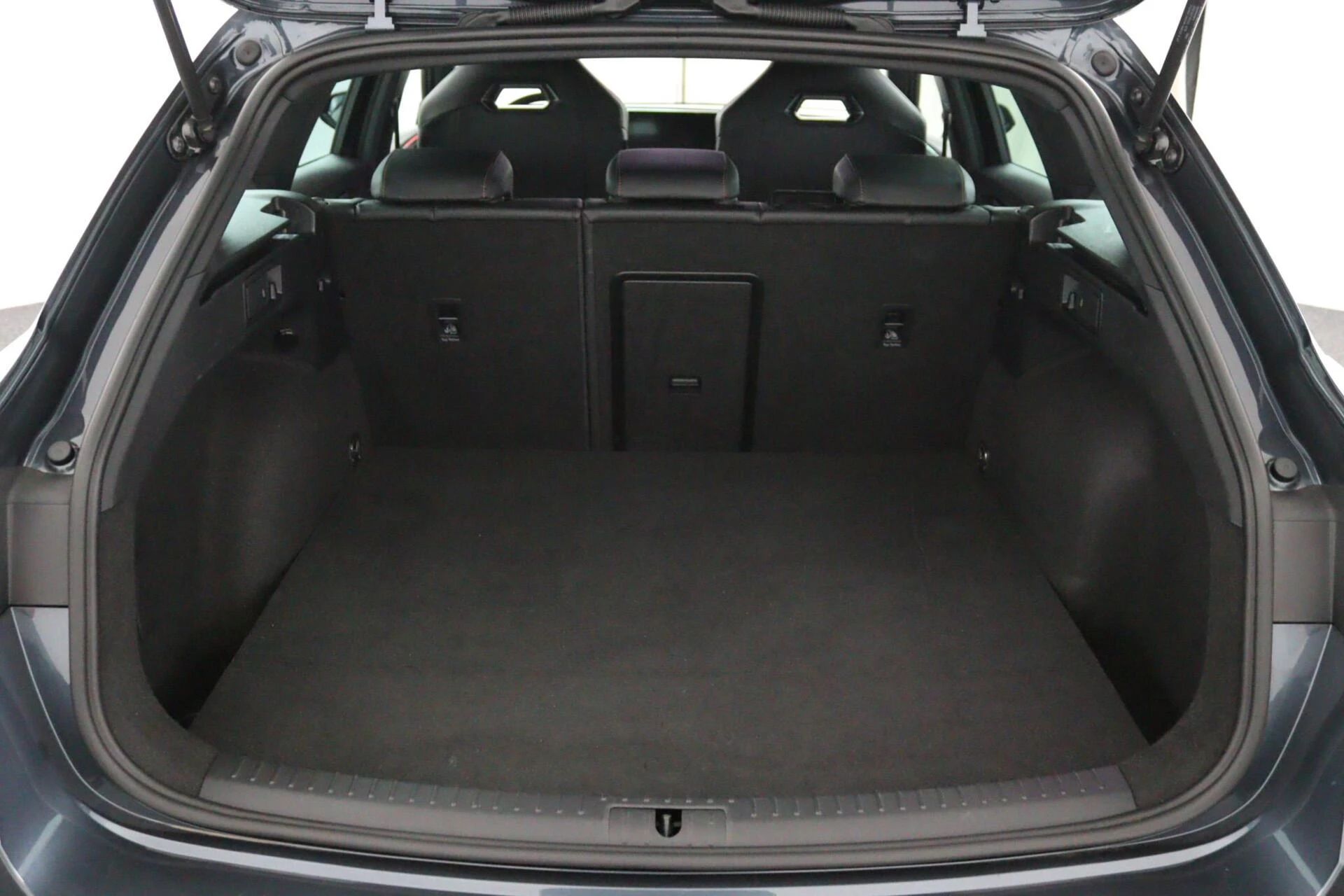 Hoofdafbeelding CUPRA Leon Sportstourer