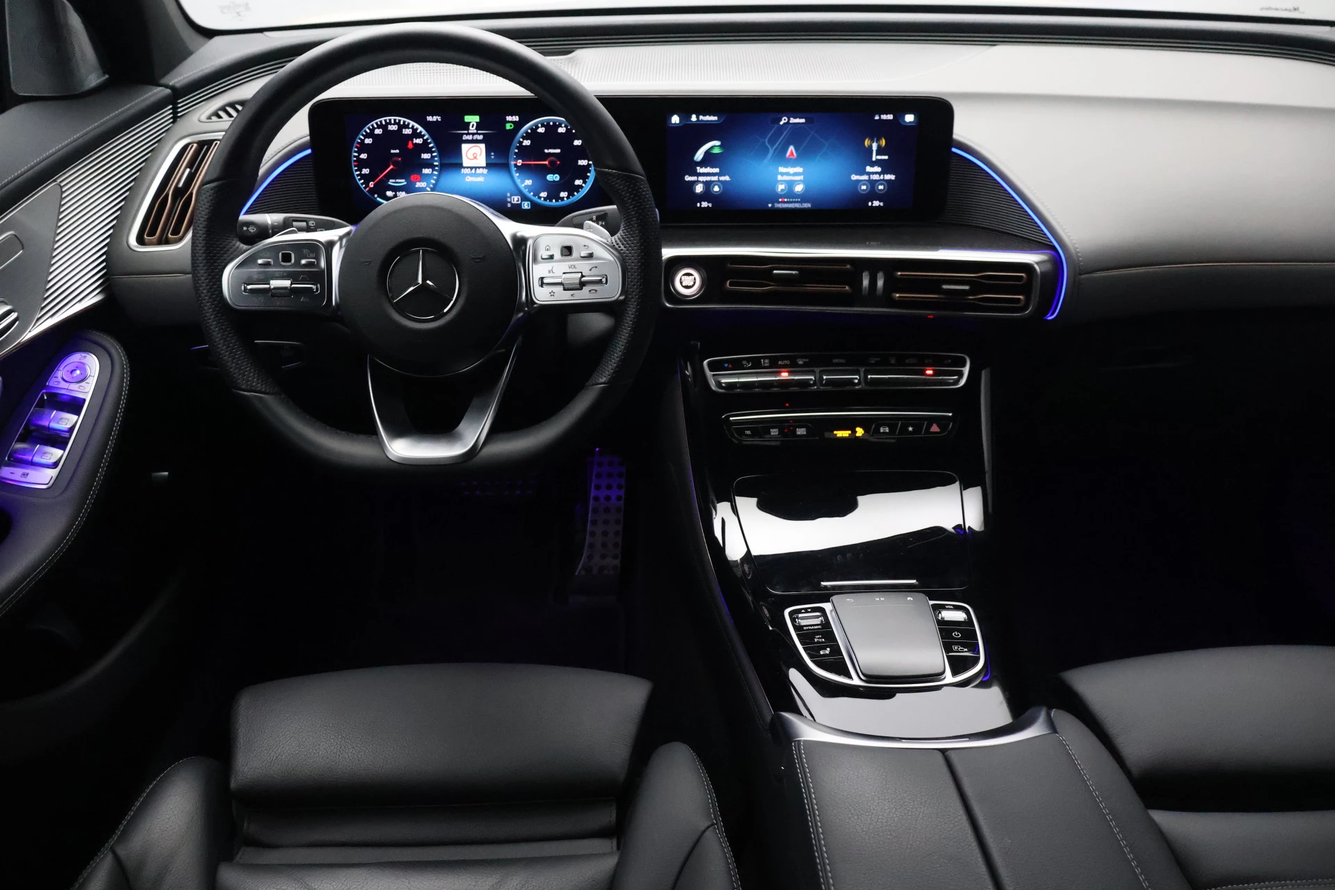 Hoofdafbeelding Mercedes-Benz EQC