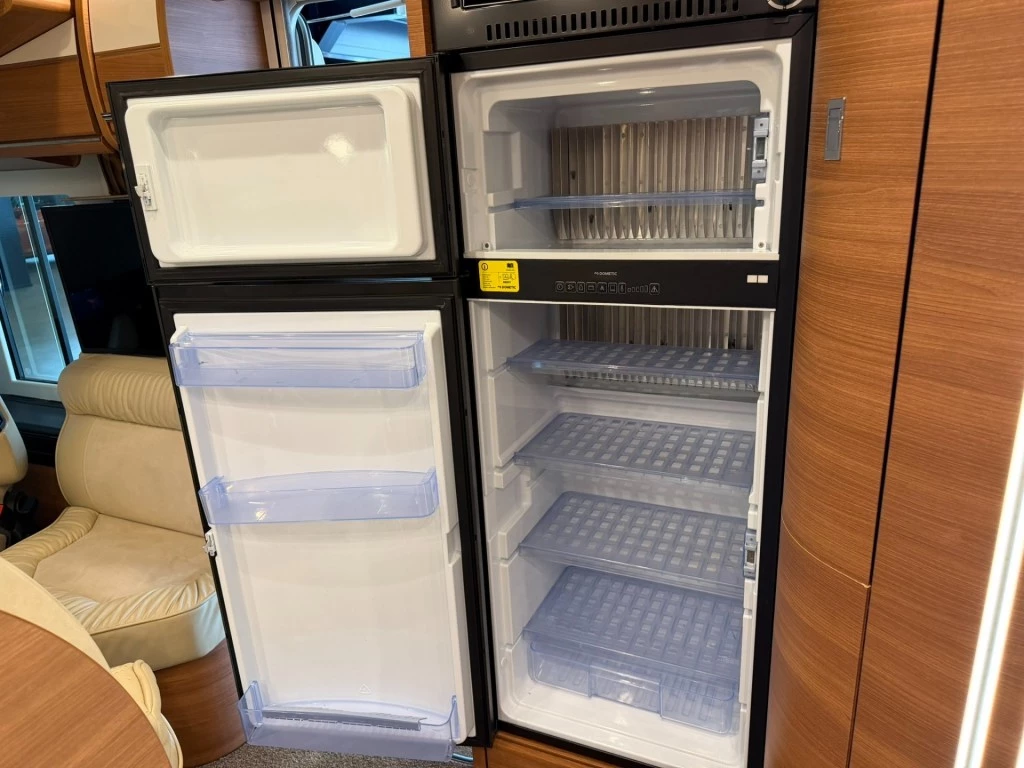 Hoofdafbeelding Carthago Chic C-line