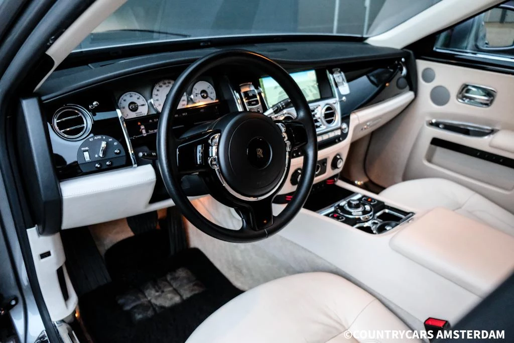 Hoofdafbeelding Rolls-Royce Ghost