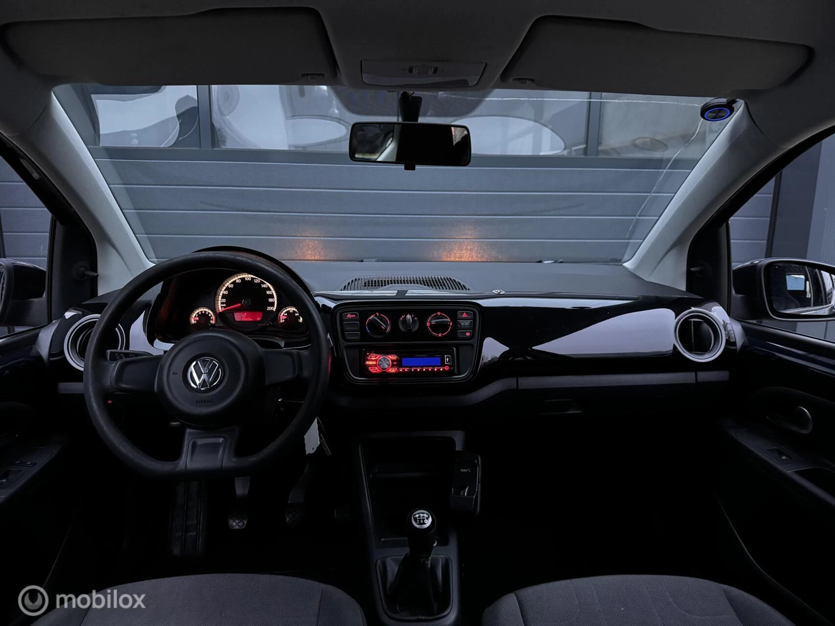 Hoofdafbeelding Volkswagen up!
