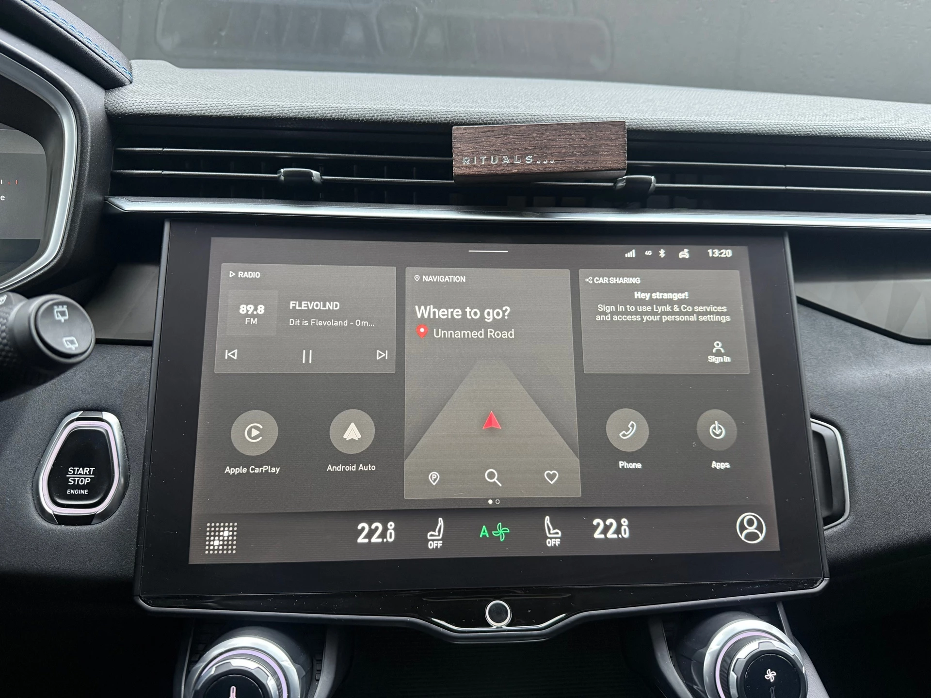 Hoofdafbeelding Lynk & Co 01