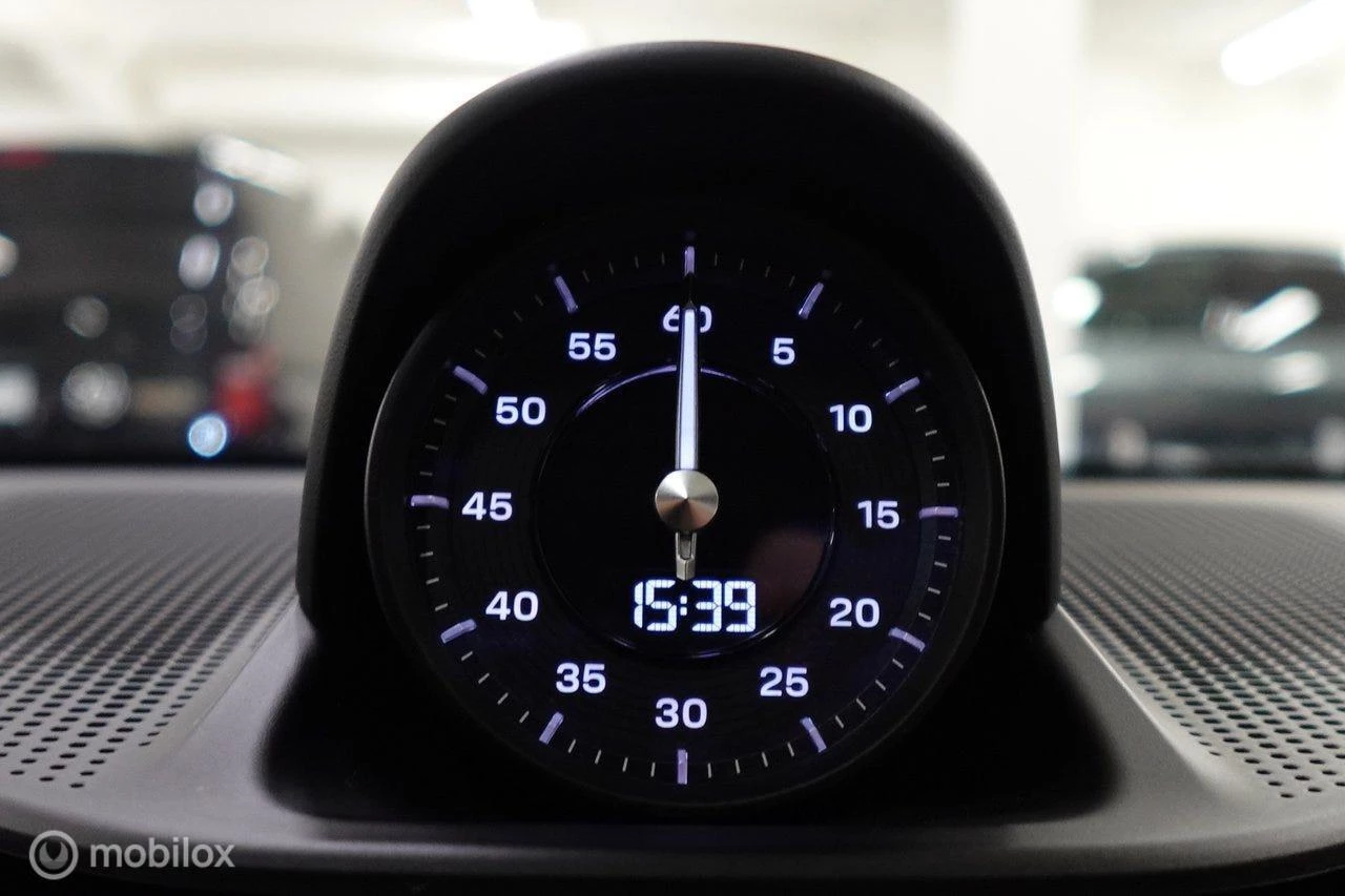 Hoofdafbeelding Porsche Taycan