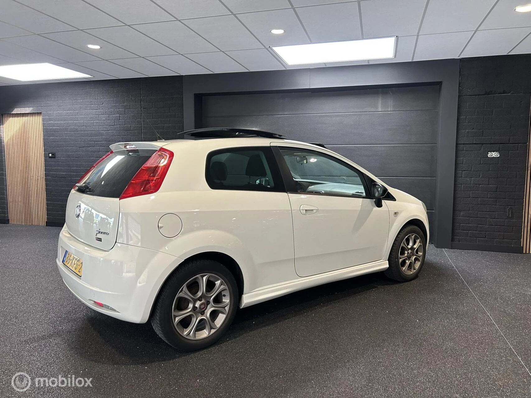 Hoofdafbeelding Fiat Punto