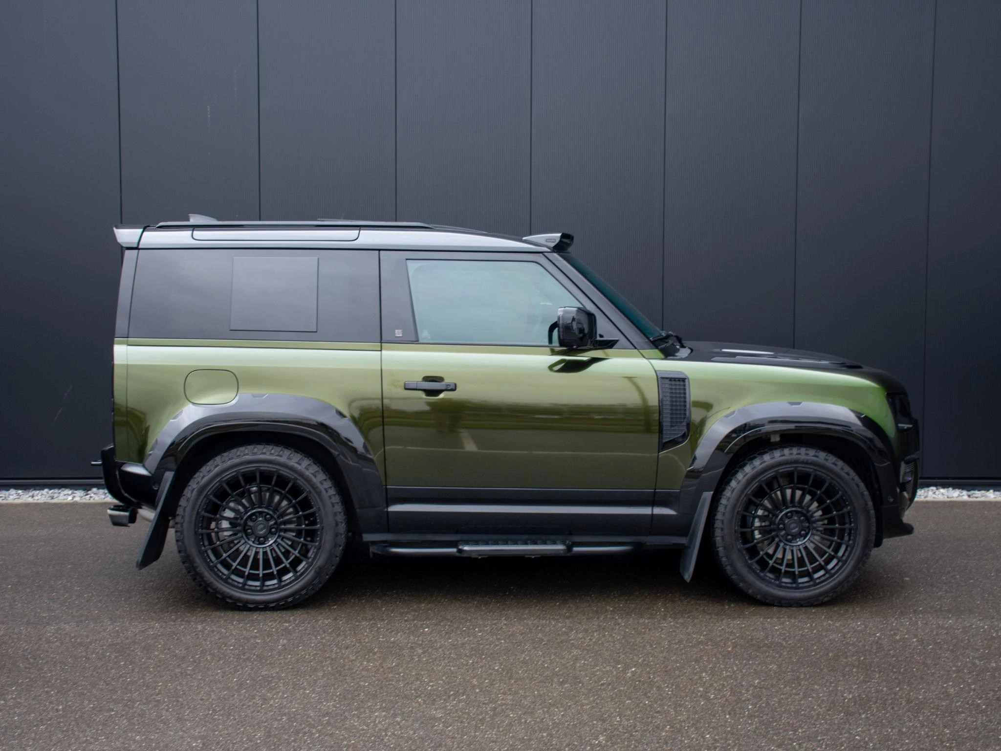 Hoofdafbeelding Land Rover Defender