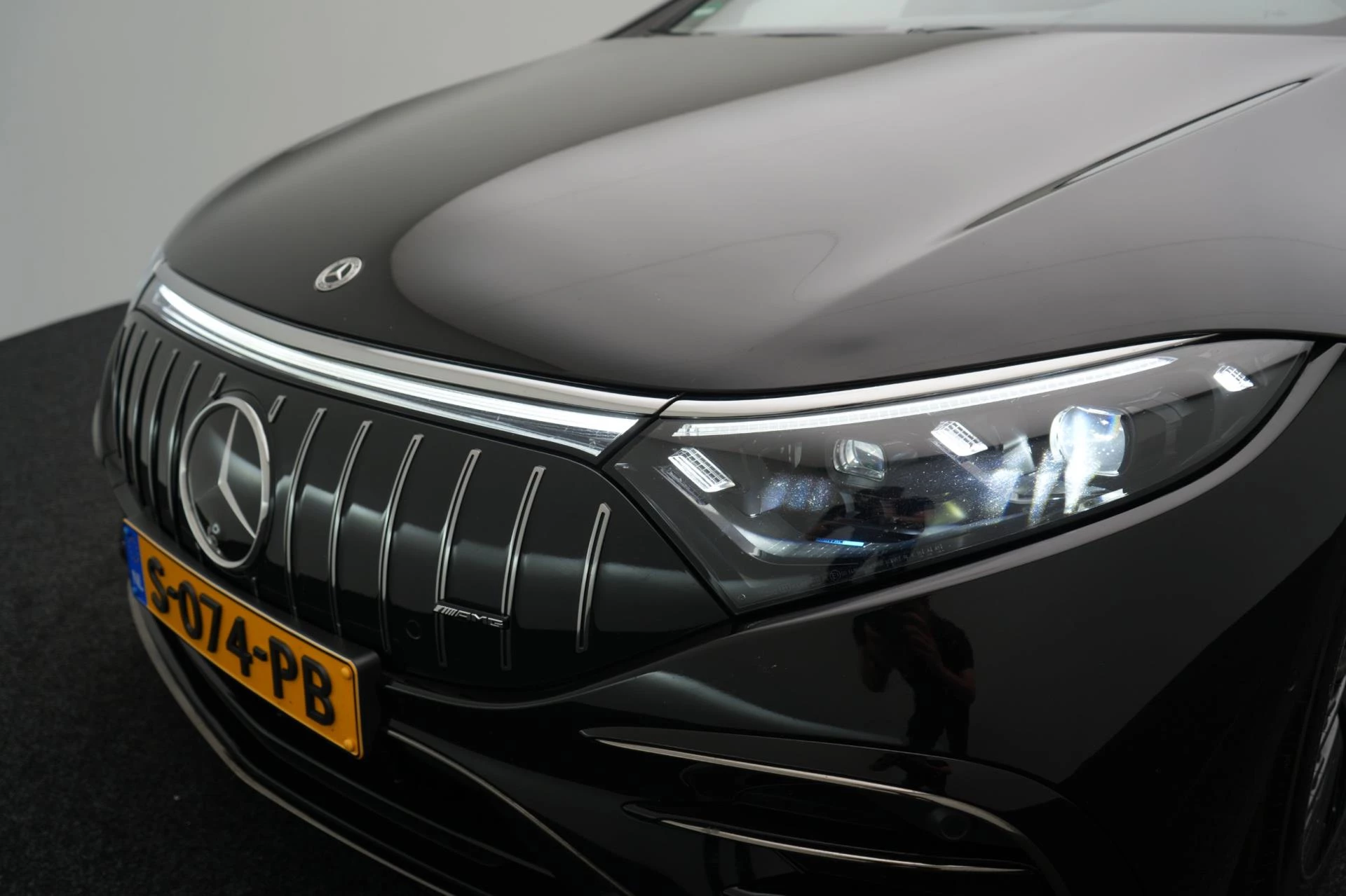 Hoofdafbeelding Mercedes-Benz EQS