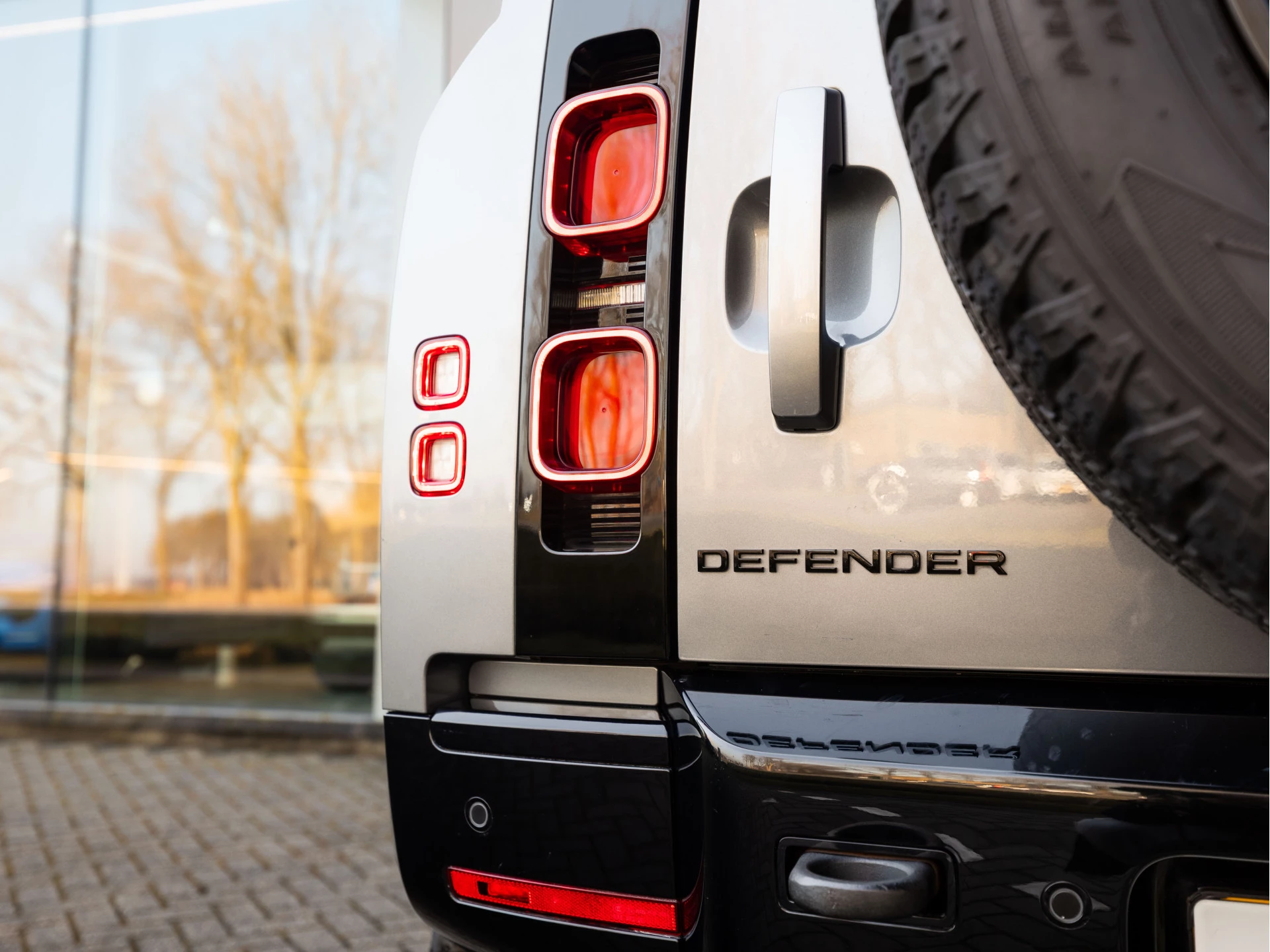 Hoofdafbeelding Land Rover Defender