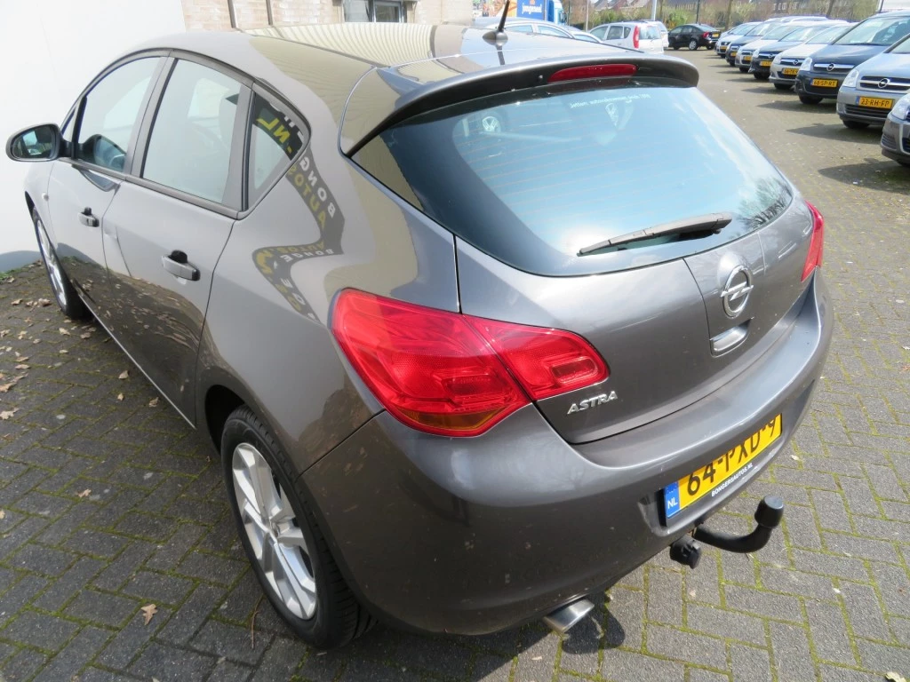 Hoofdafbeelding Opel Astra