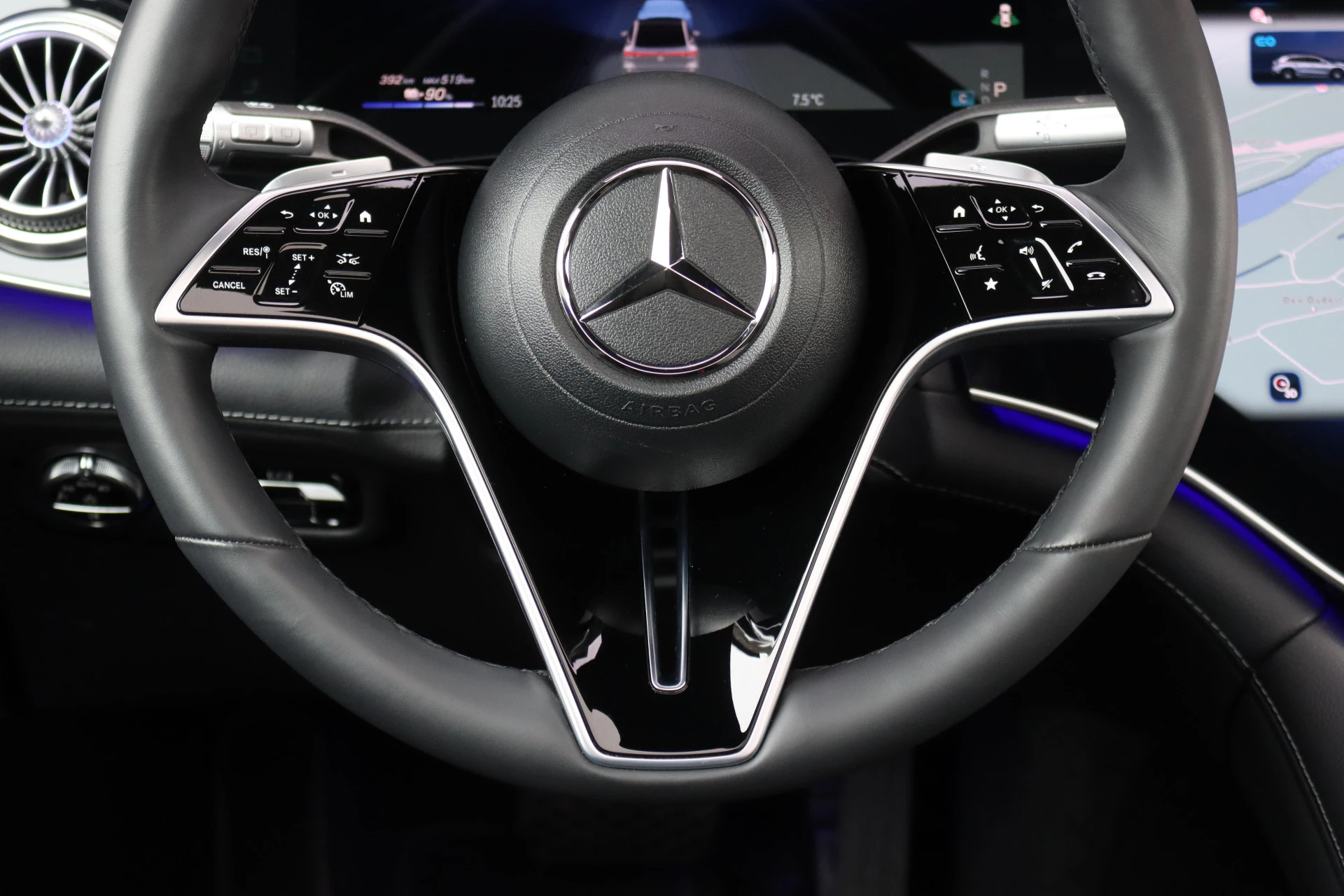 Hoofdafbeelding Mercedes-Benz EQS