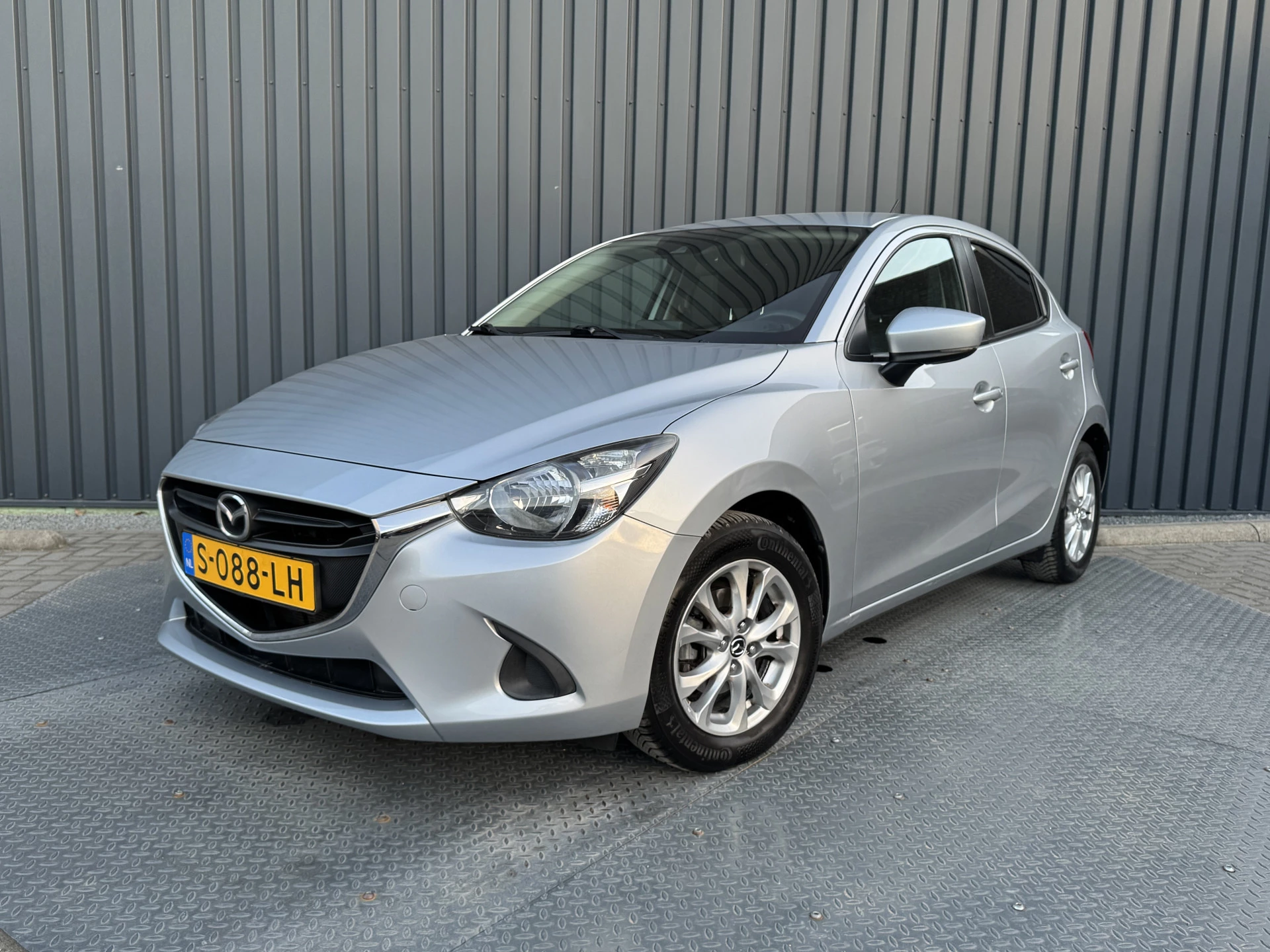Hoofdafbeelding Mazda 2