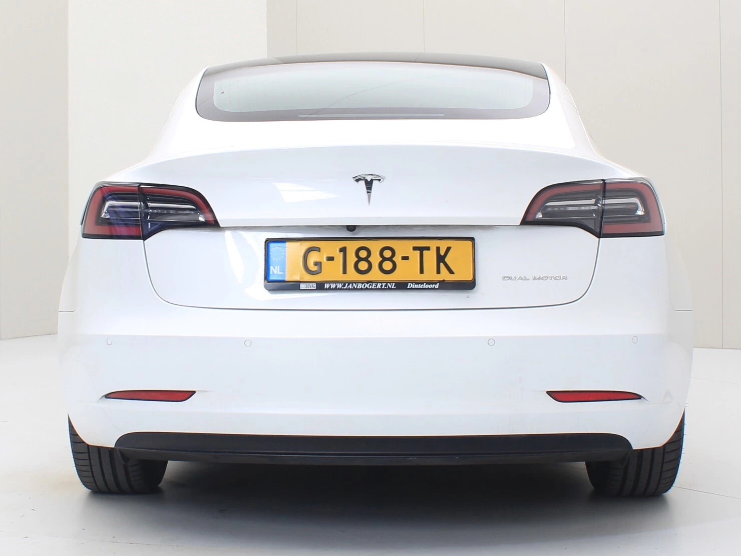 Hoofdafbeelding Tesla Model 3