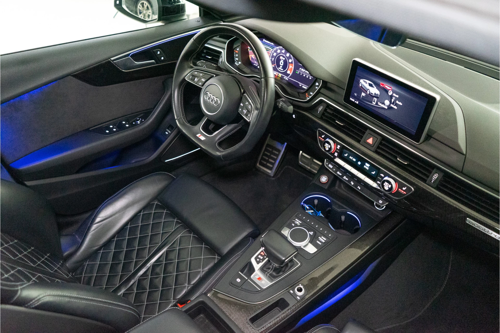 Hoofdafbeelding Audi S5
