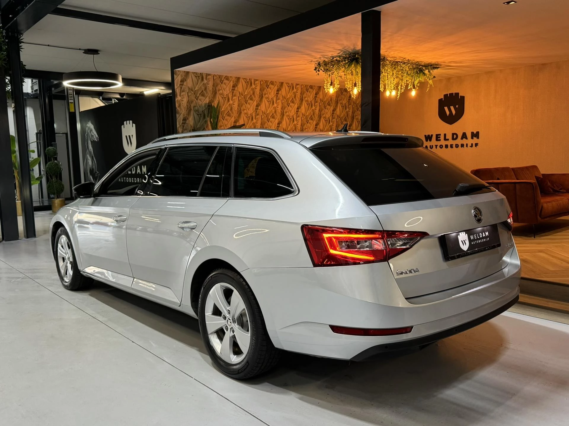 Hoofdafbeelding Škoda Superb