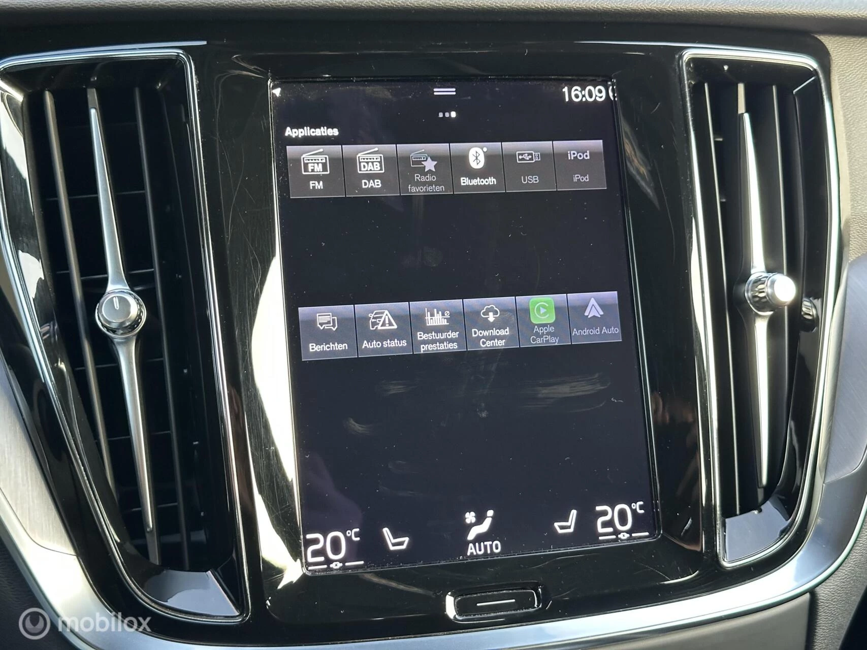 Hoofdafbeelding Volvo V60