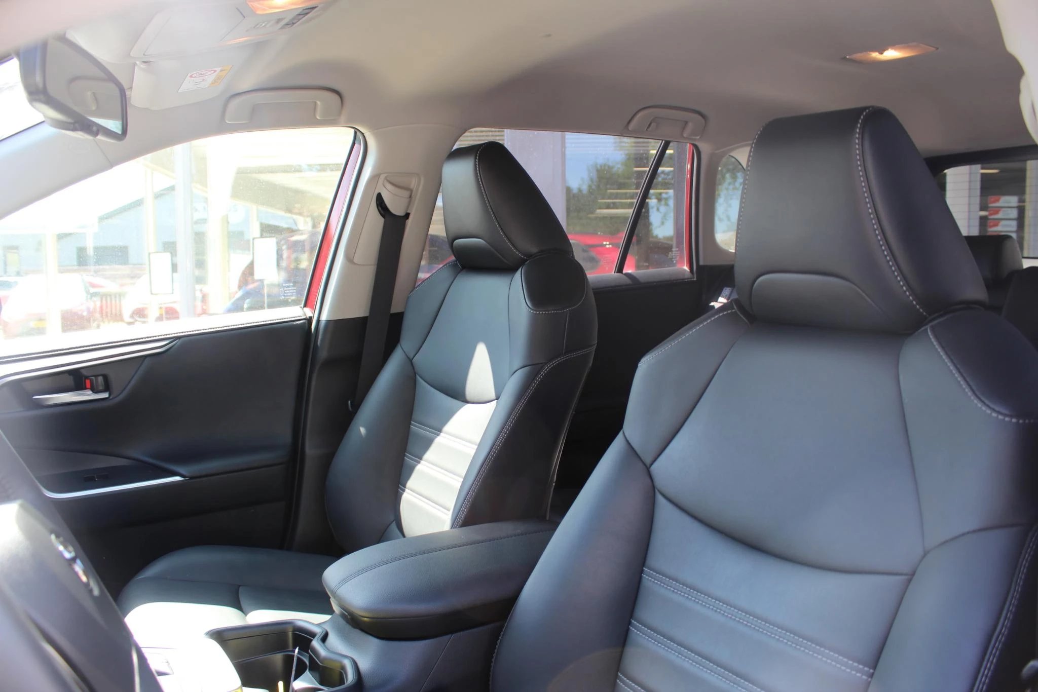Hoofdafbeelding Toyota RAV4