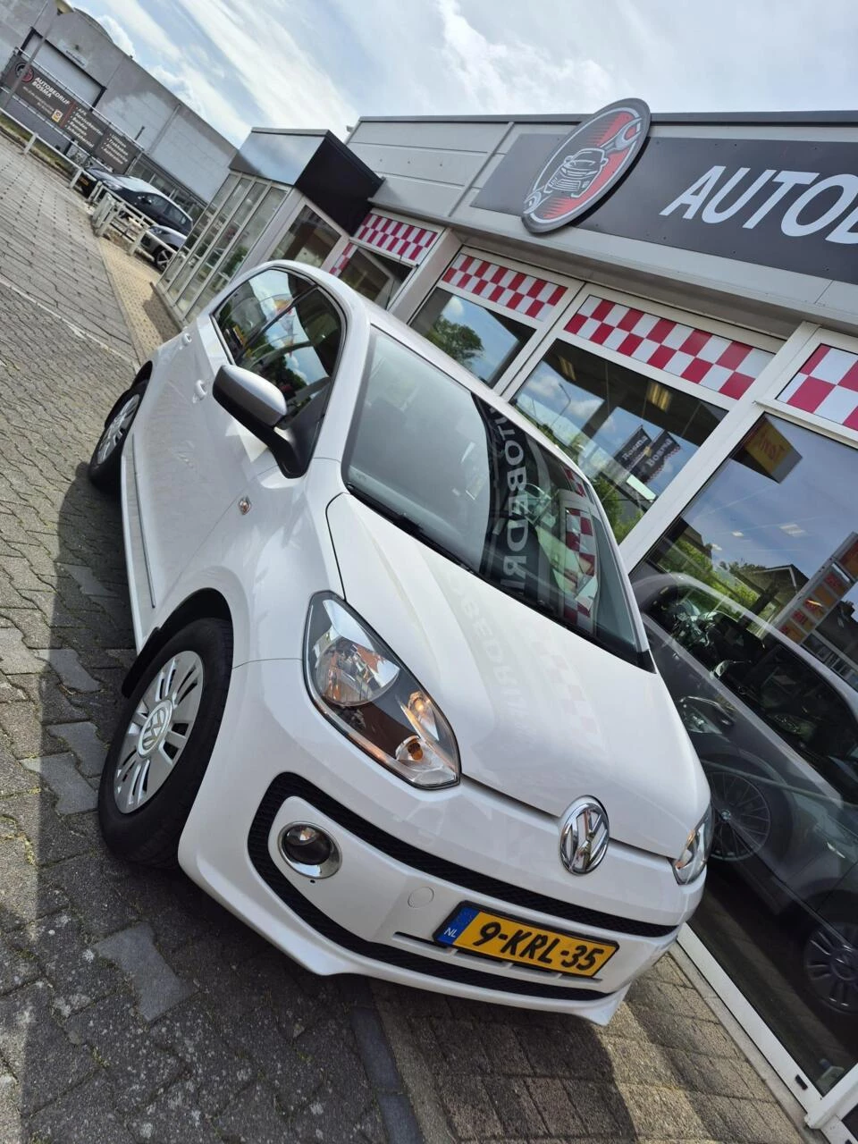 Hoofdafbeelding Volkswagen up!