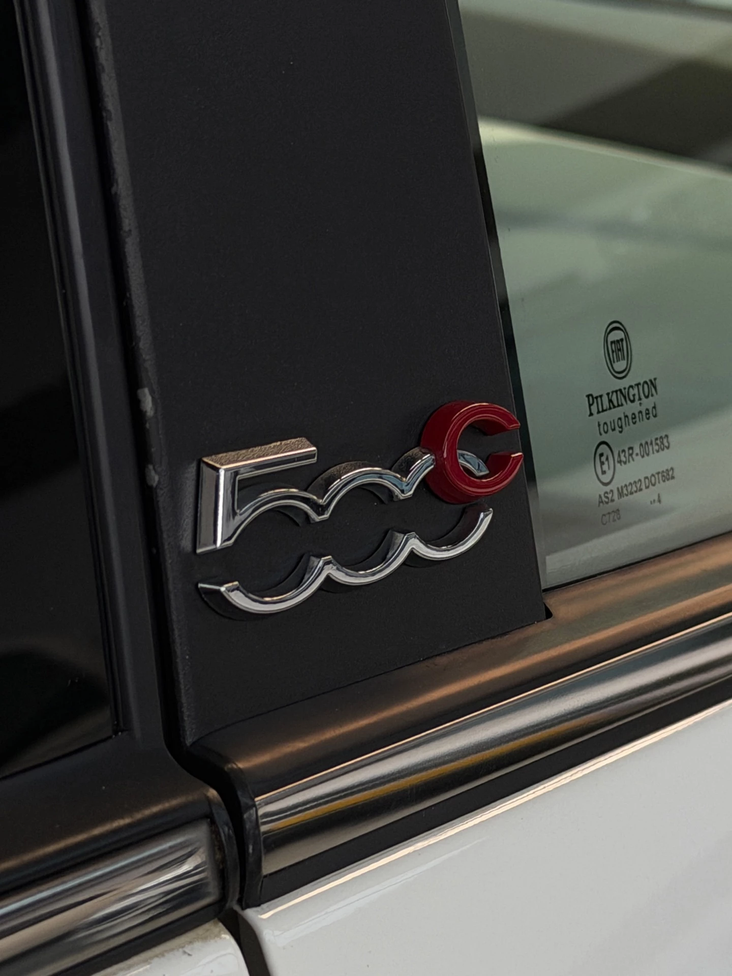 Hoofdafbeelding Fiat 500C