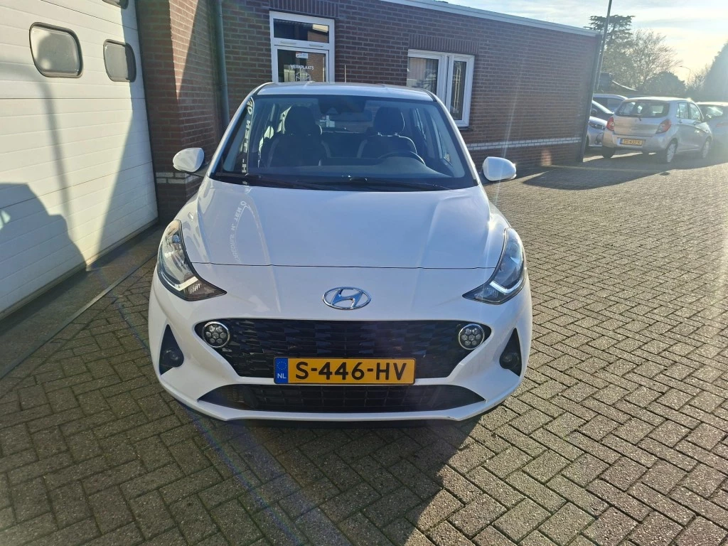 Hoofdafbeelding Hyundai i10