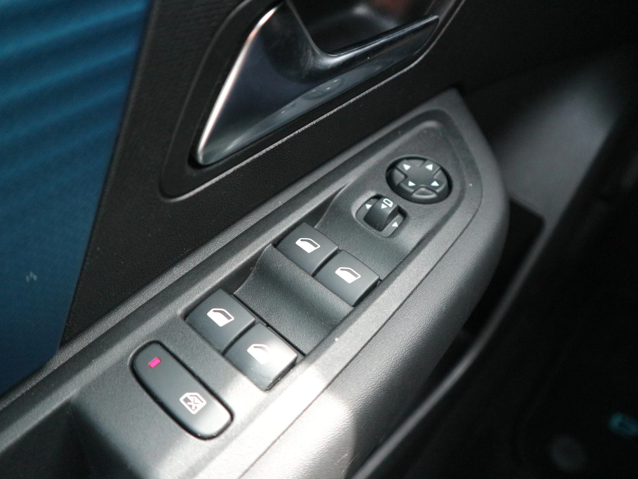 Hoofdafbeelding Citroën ë-C4