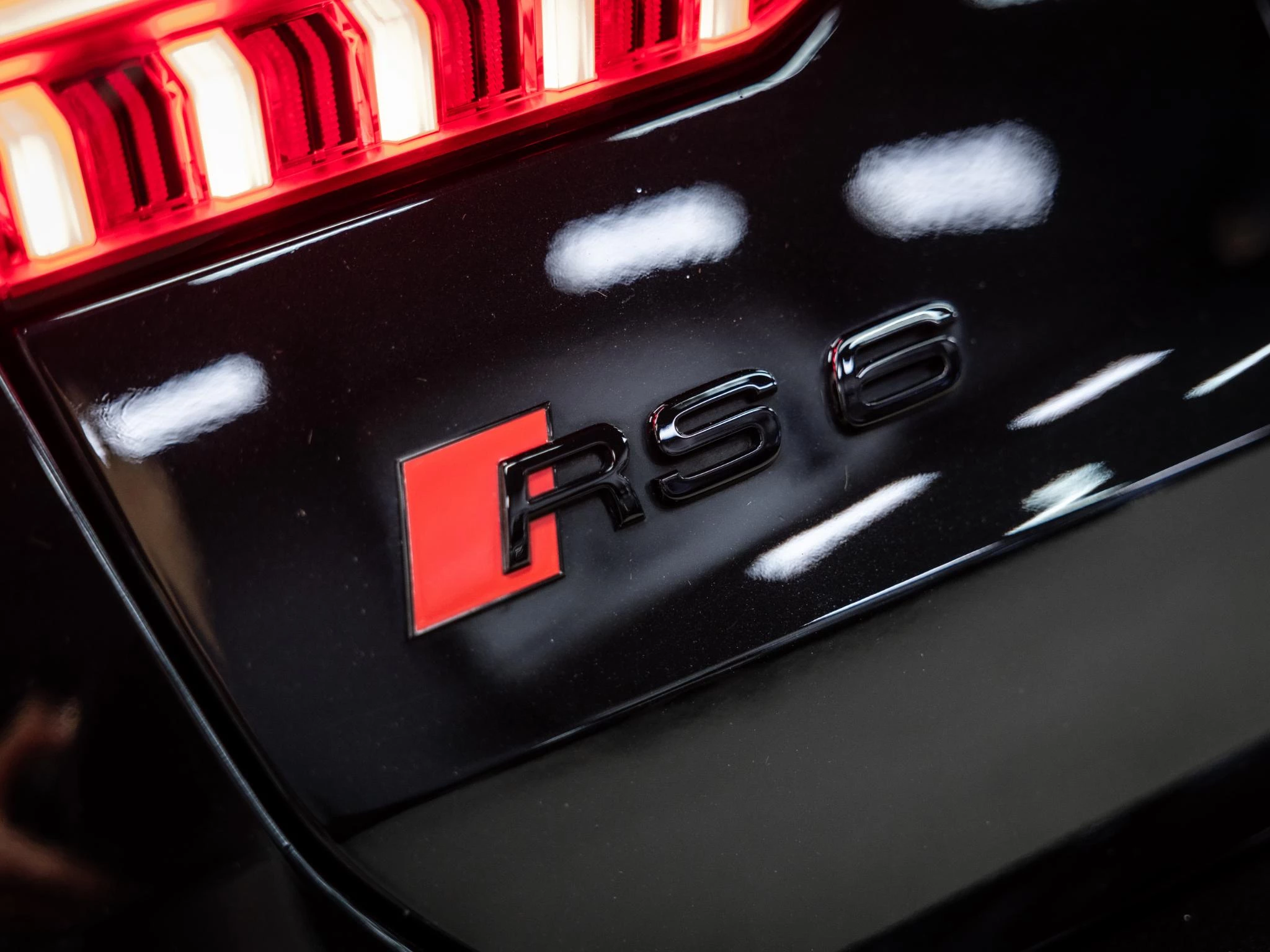 Hoofdafbeelding Audi RS6