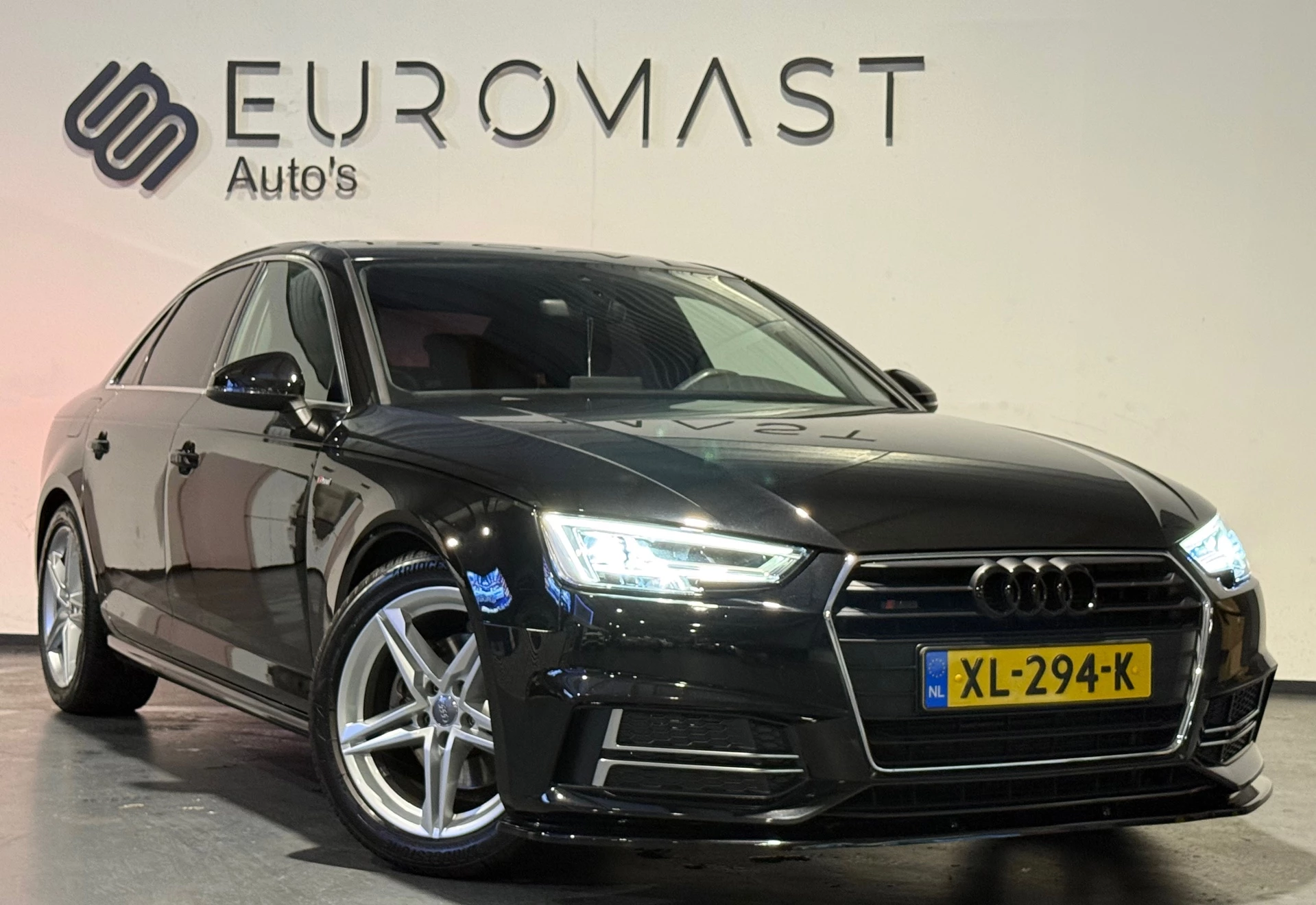 Hoofdafbeelding Audi A4
