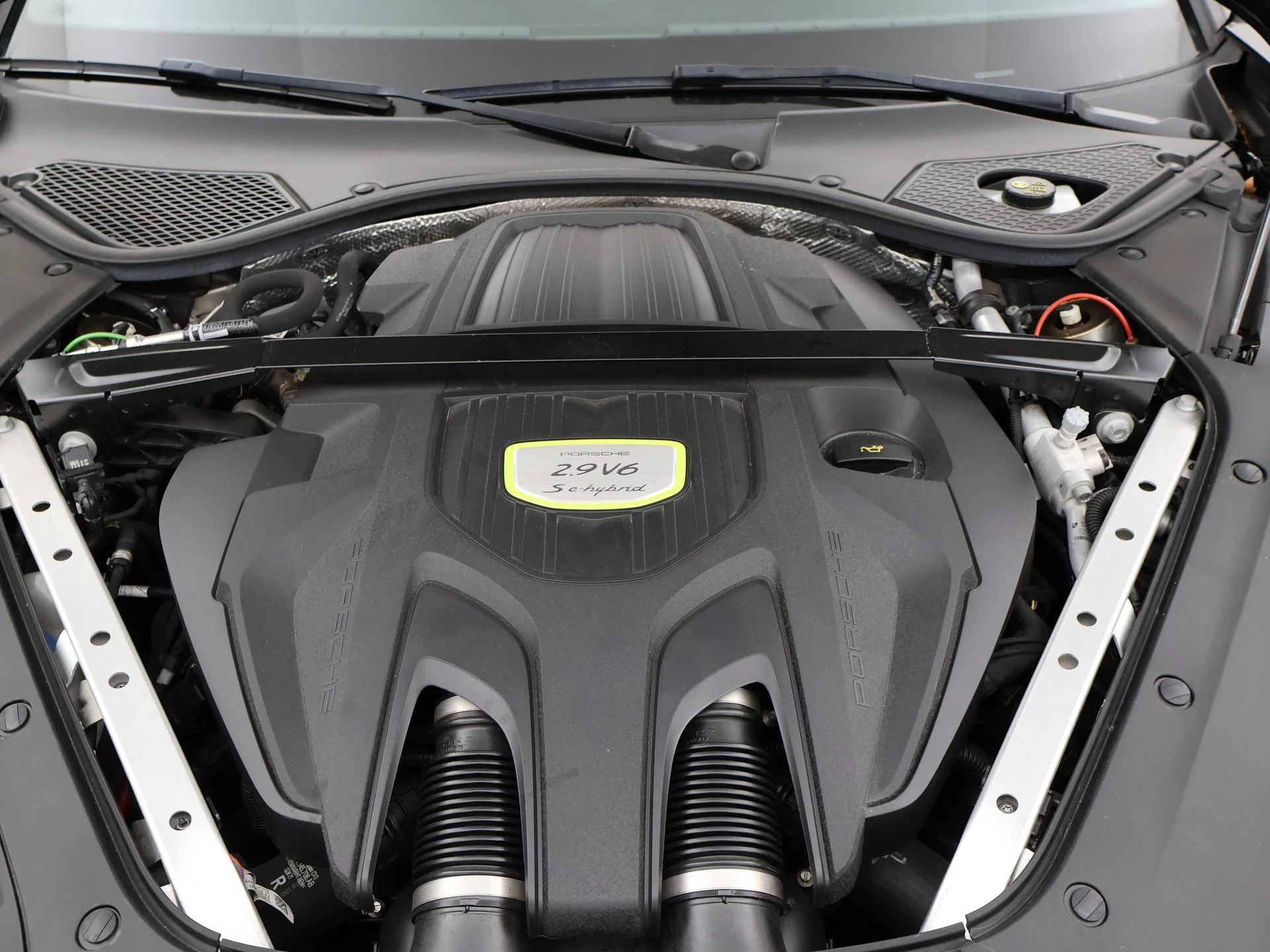 Hoofdafbeelding Porsche Panamera