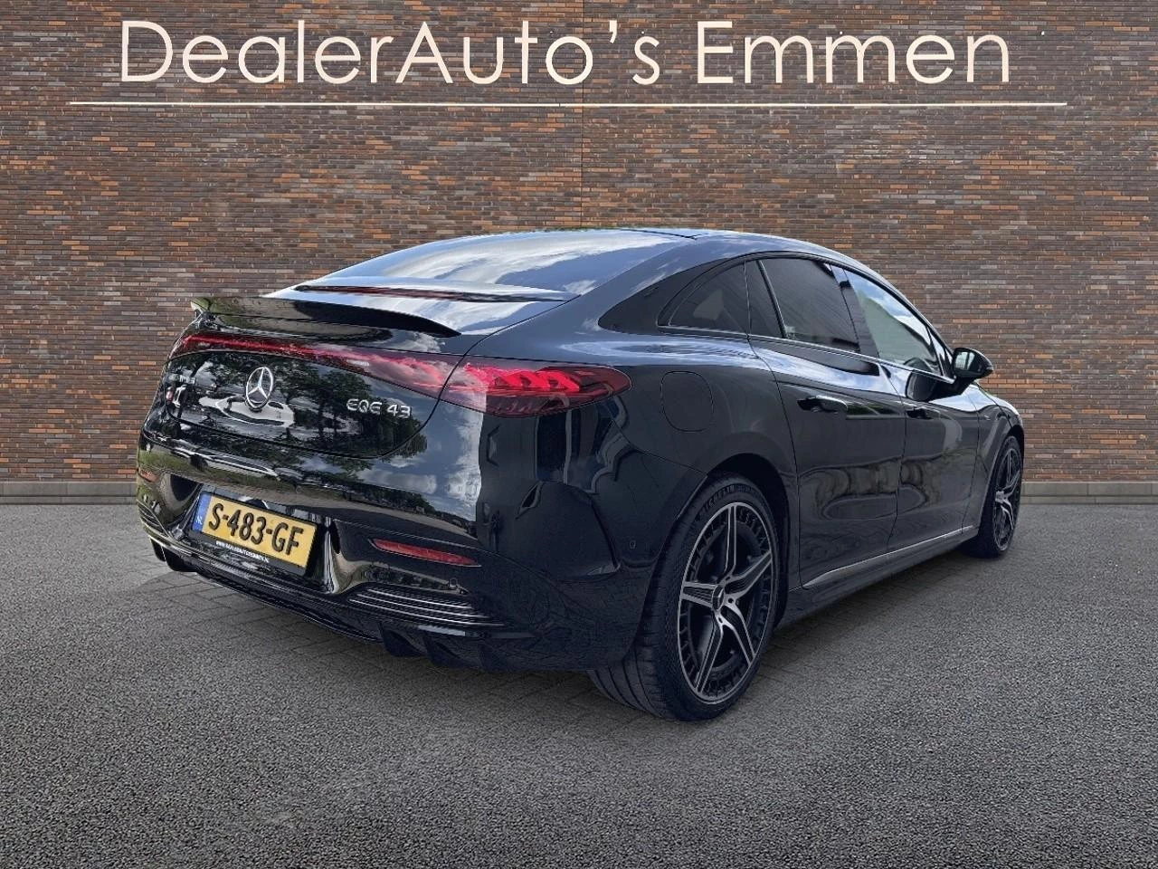 Hoofdafbeelding Mercedes-Benz EQE