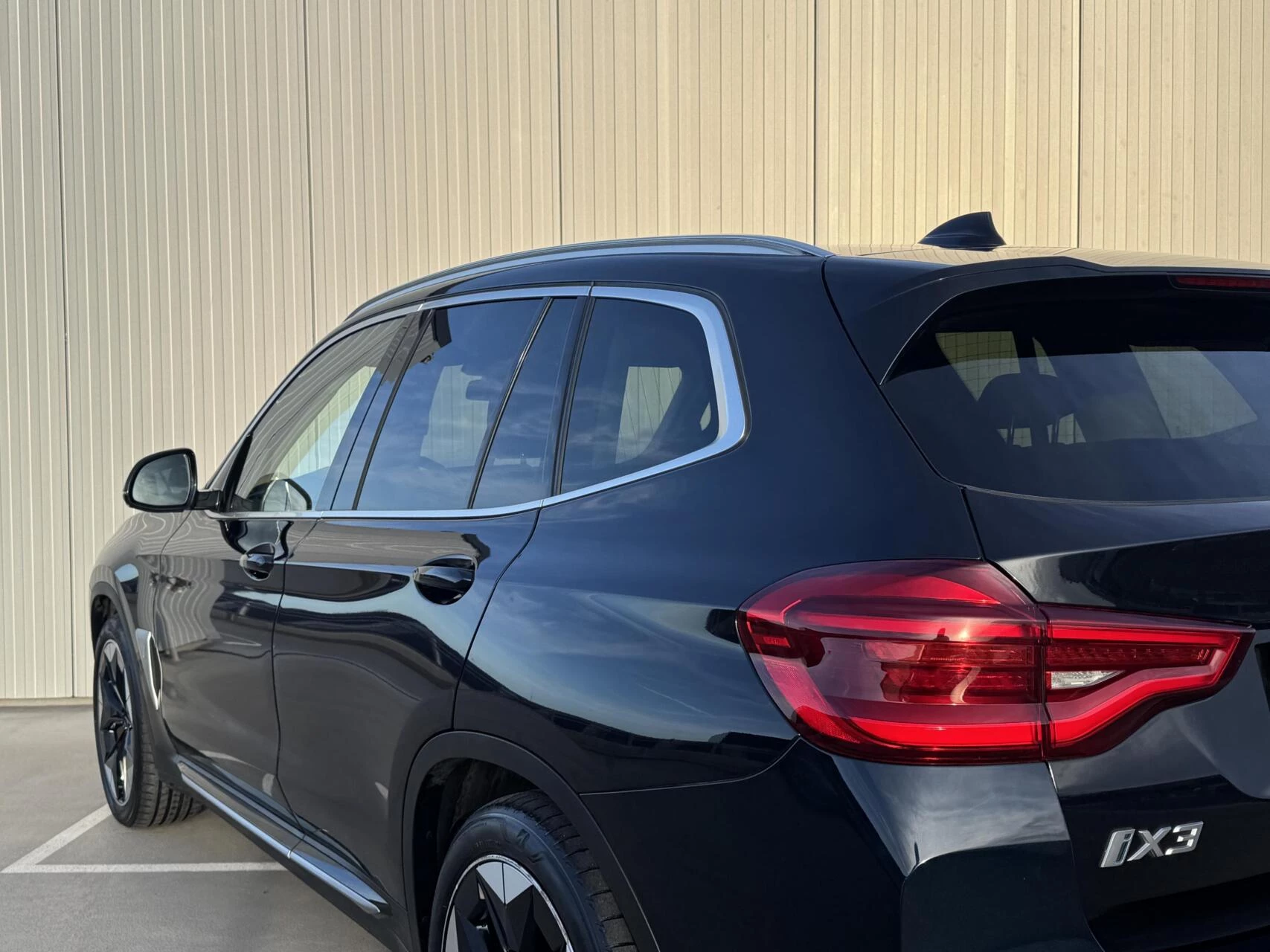 Hoofdafbeelding BMW iX3