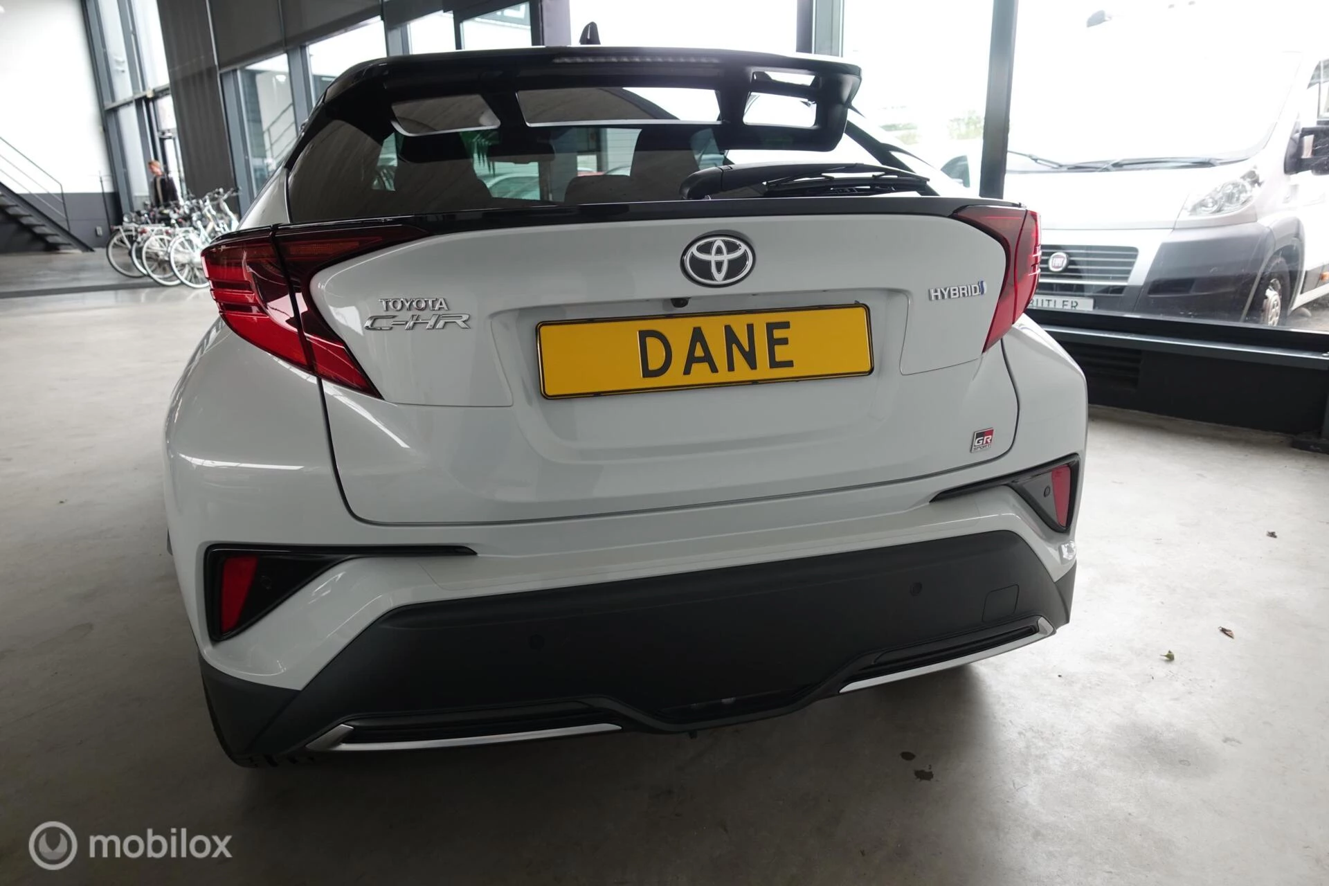 Hoofdafbeelding Toyota C-HR