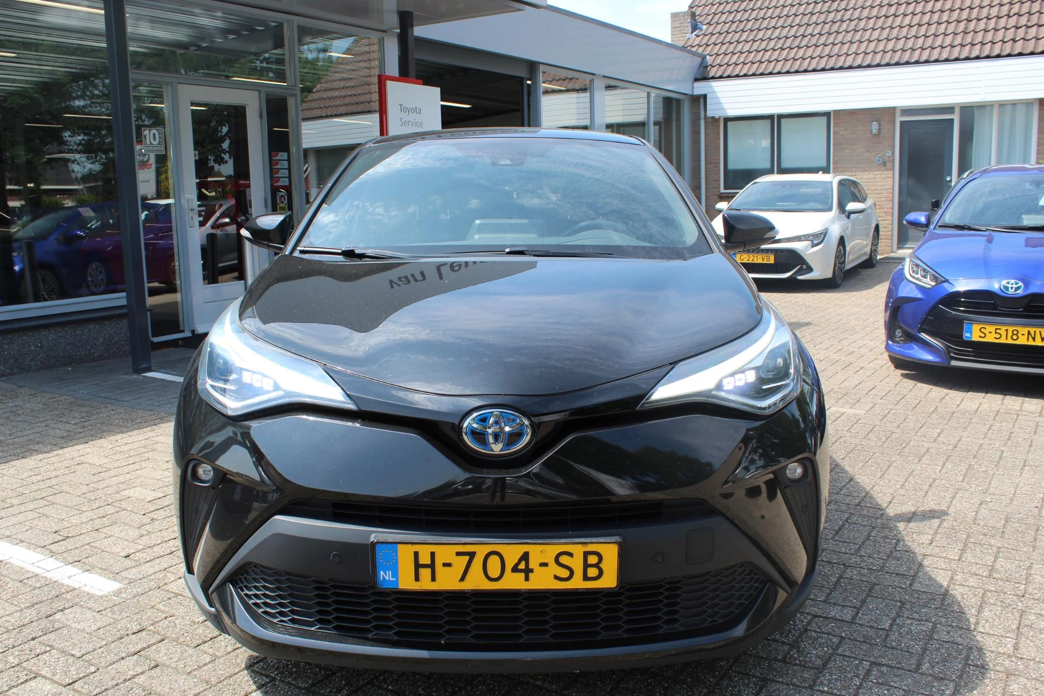 Hoofdafbeelding Toyota C-HR