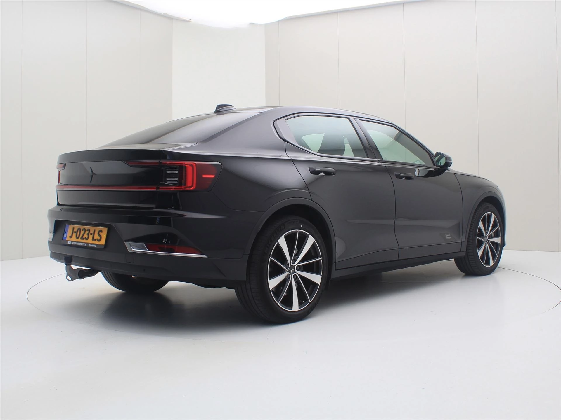 Hoofdafbeelding Polestar 2