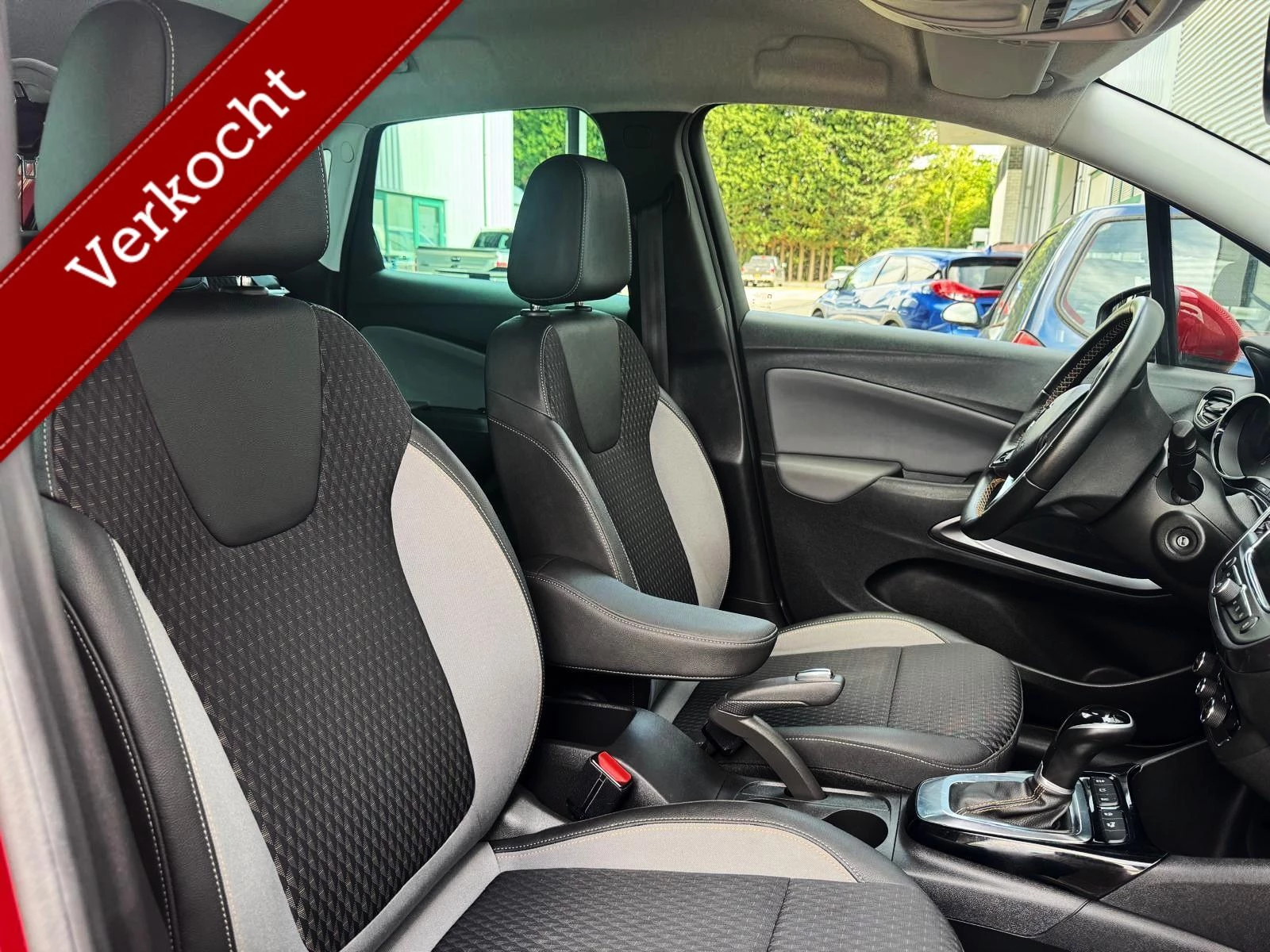Hoofdafbeelding Opel Crossland X