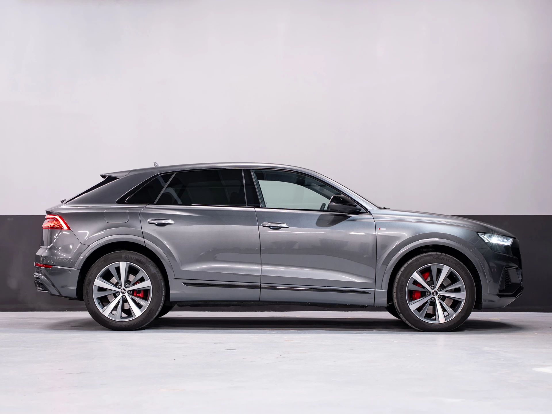 Hoofdafbeelding Audi Q8
