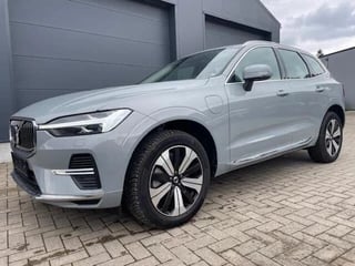 Volvo XC60 2.0 T6 PHEV PLUS BRIGHT