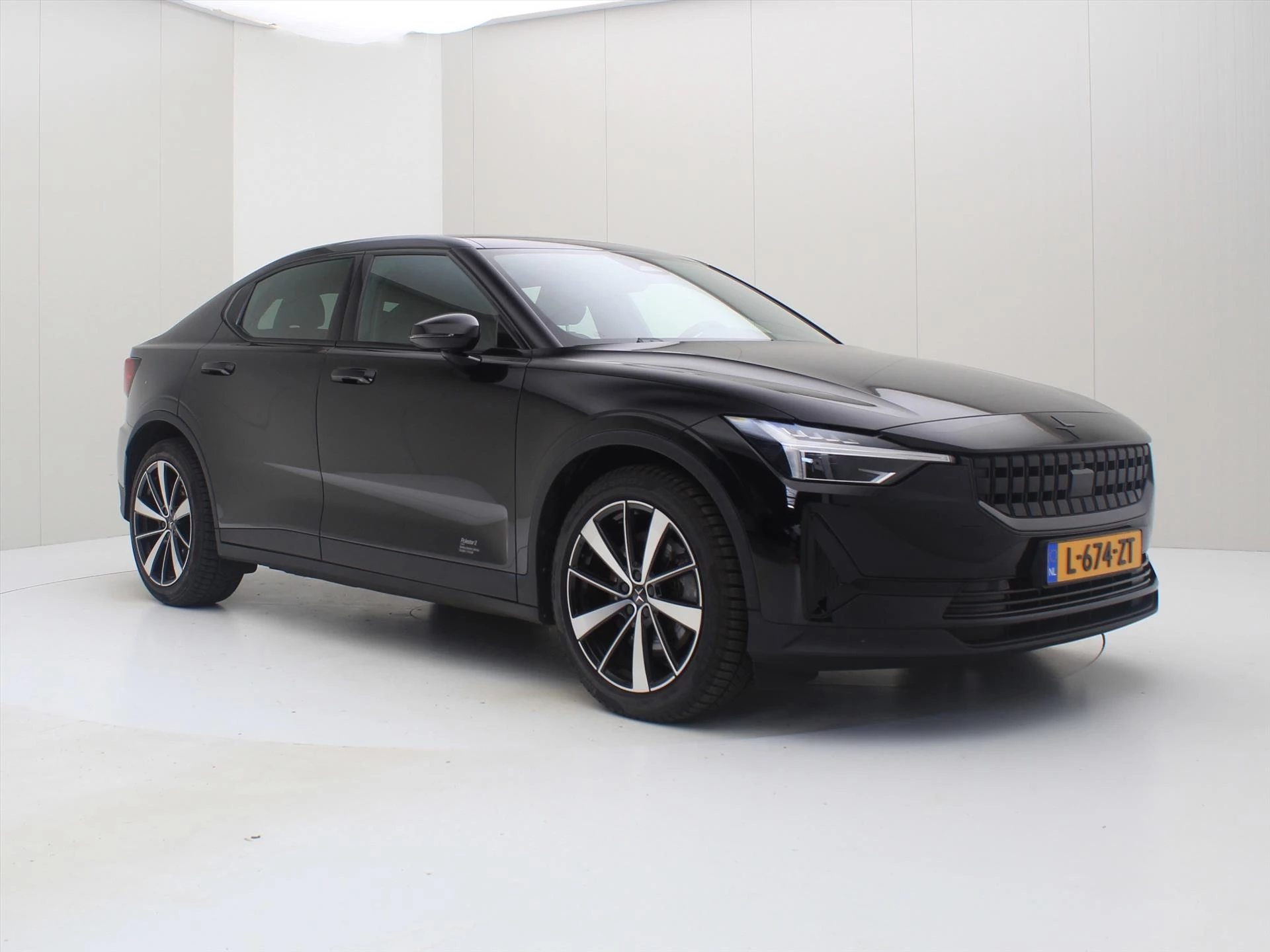 Hoofdafbeelding Polestar 2