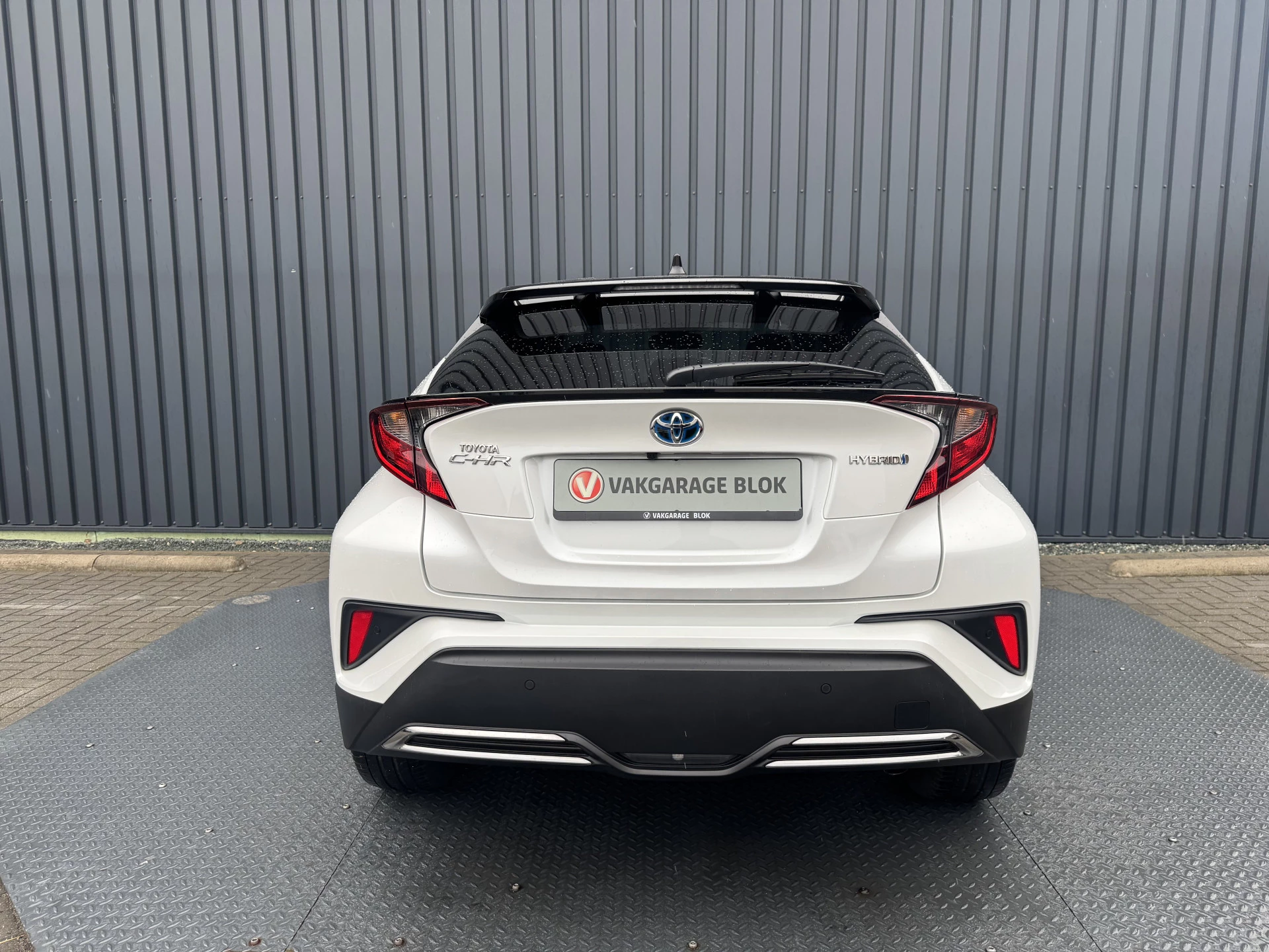 Hoofdafbeelding Toyota C-HR