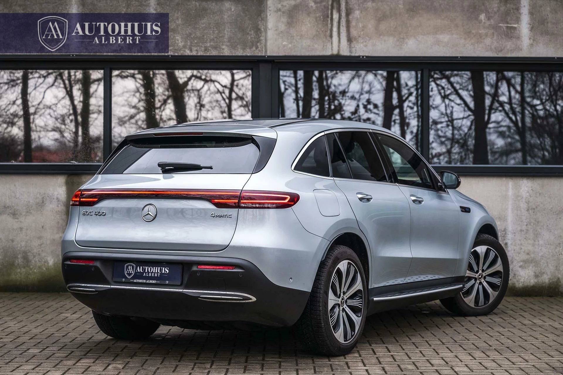 Hoofdafbeelding Mercedes-Benz EQC