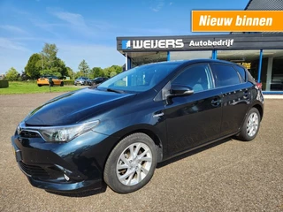Hoofdafbeelding Toyota Auris Toyota Auris 1.8 HYBRID DYNAMIC Trekhaak, Android Auto/Apple Carplay, LM, Navigatie