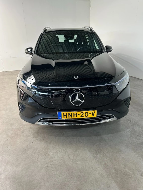 Hoofdafbeelding Mercedes-Benz EQB