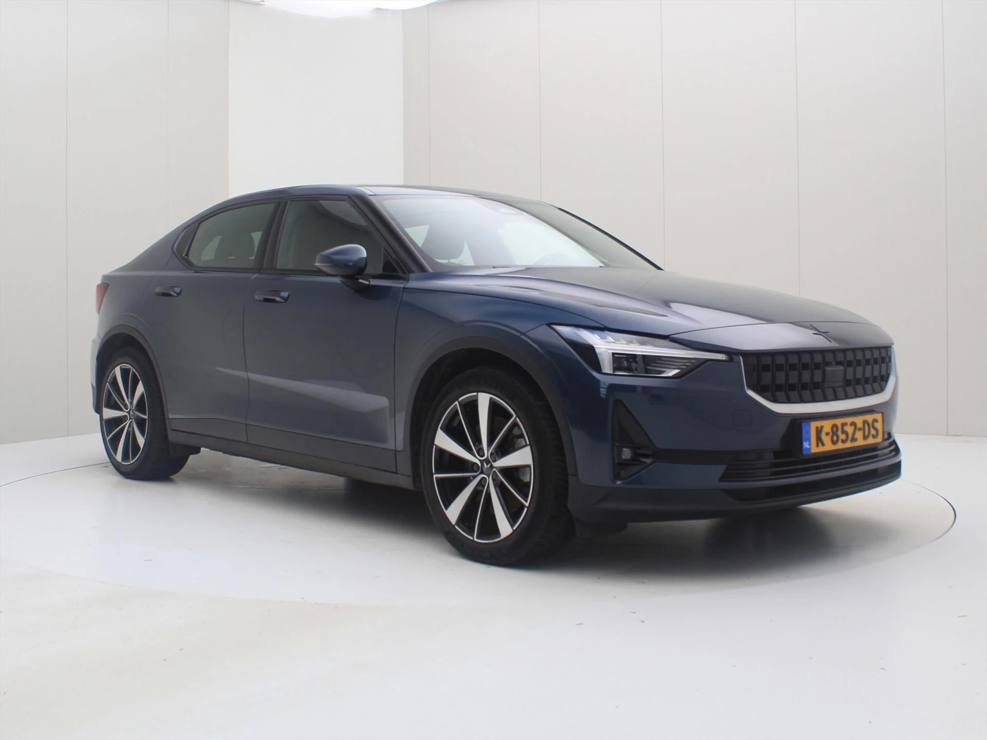 Hoofdafbeelding Polestar 2