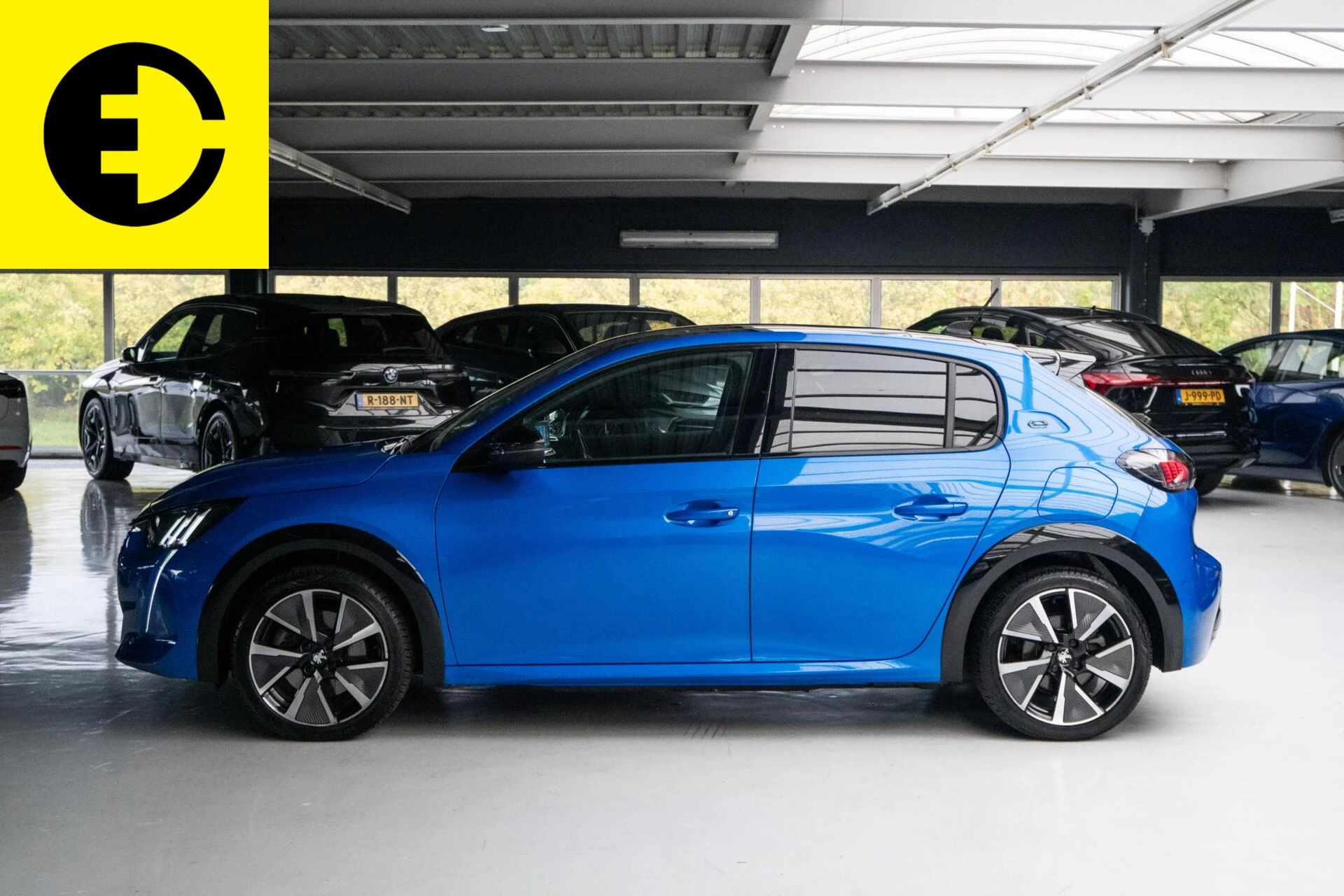 Hoofdafbeelding Peugeot e-208