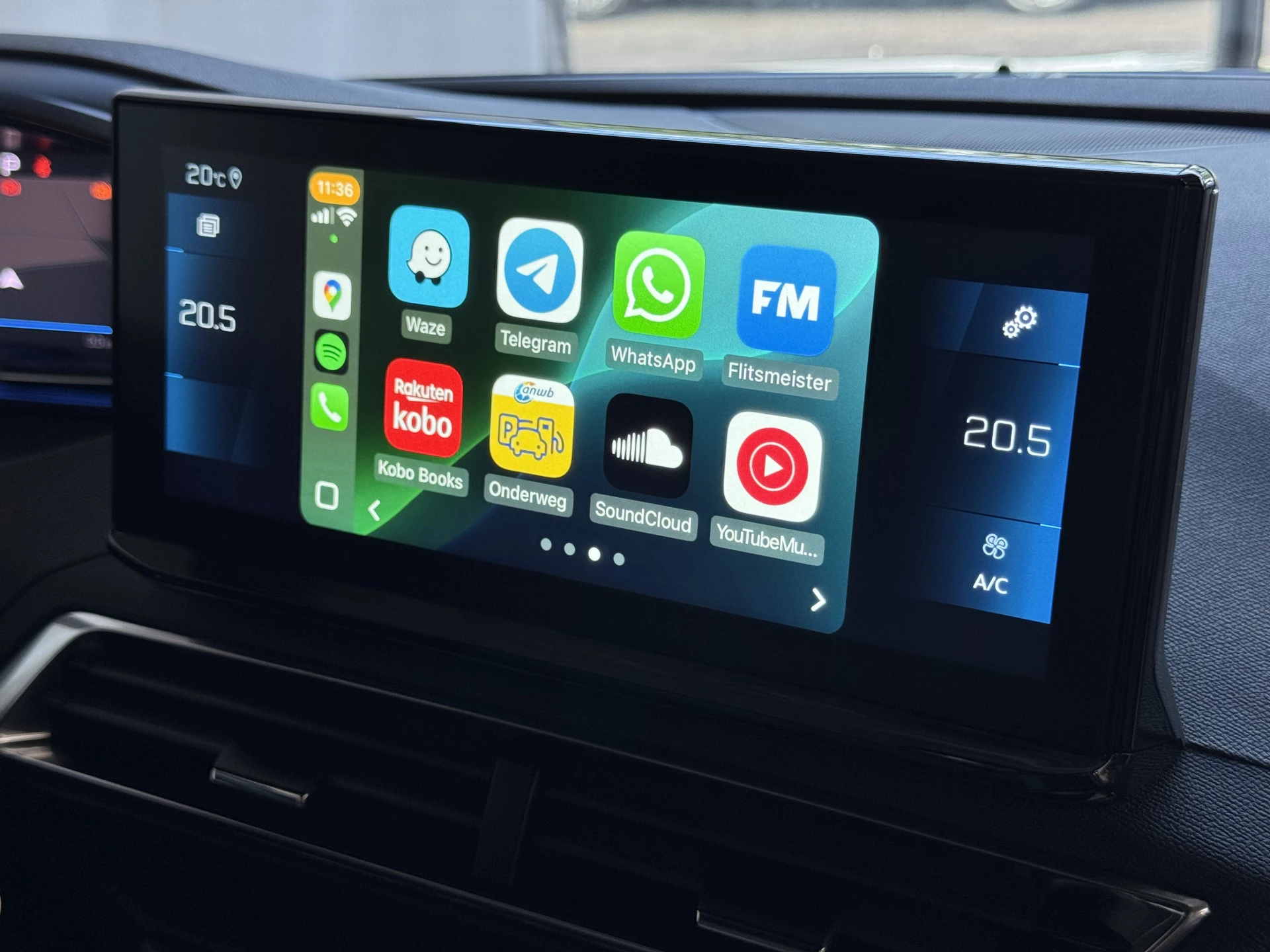 Hoofdafbeelding Peugeot 5008