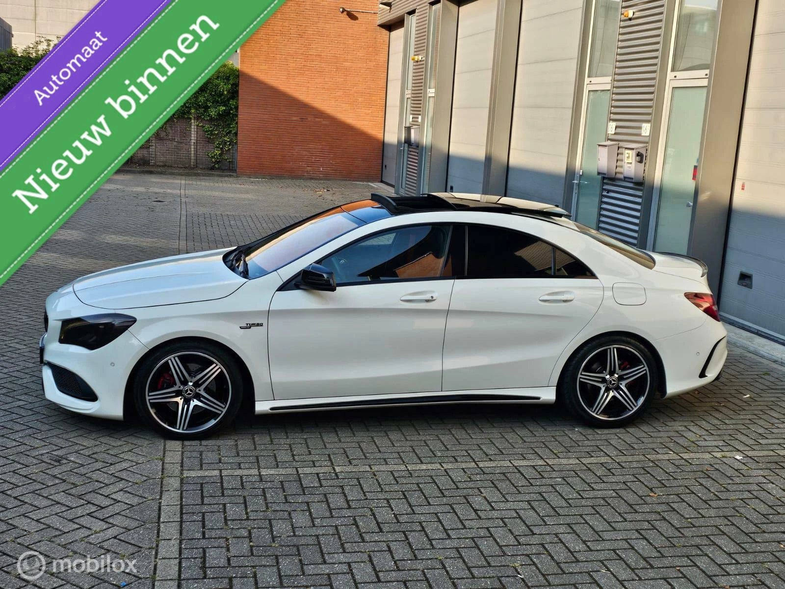 Hoofdafbeelding Mercedes-Benz CLA