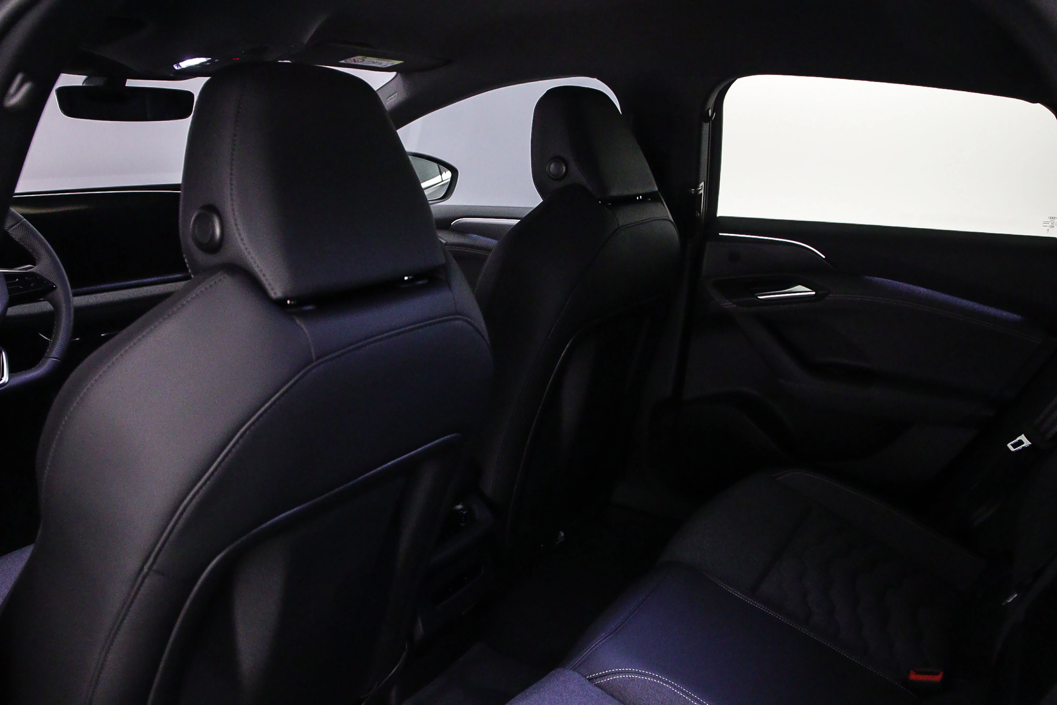 Hoofdafbeelding Audi A6 Avant e-tron