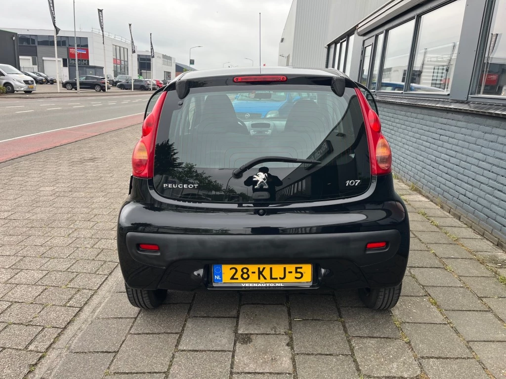 Hoofdafbeelding Peugeot 107