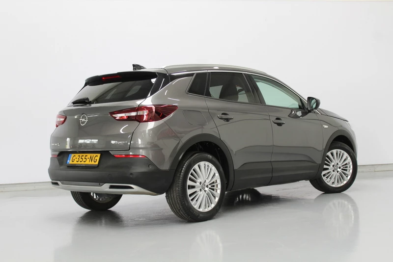 Hoofdafbeelding Opel Grandland X