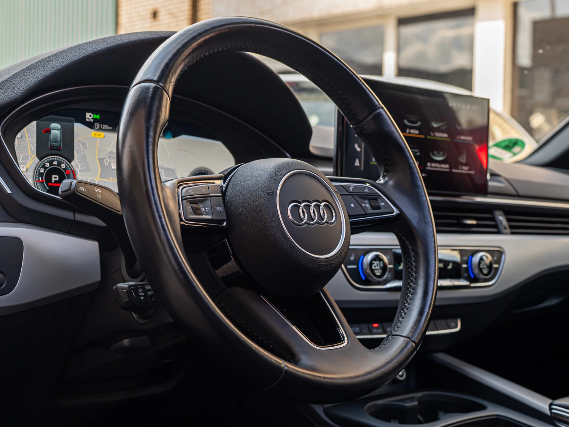 Hoofdafbeelding Audi A4