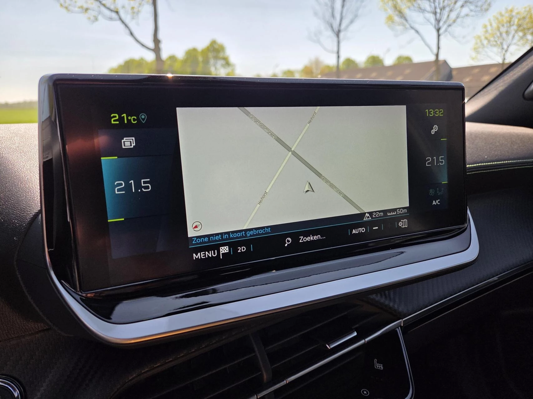 Hoofdafbeelding Peugeot e-2008