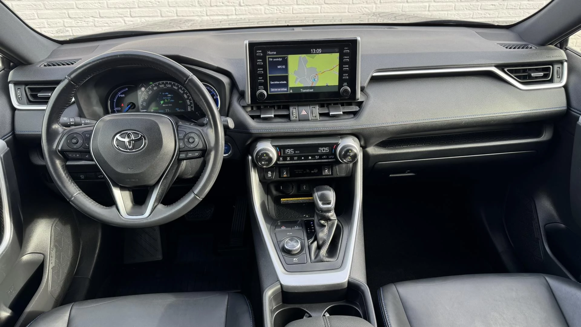 Hoofdafbeelding Toyota RAV4