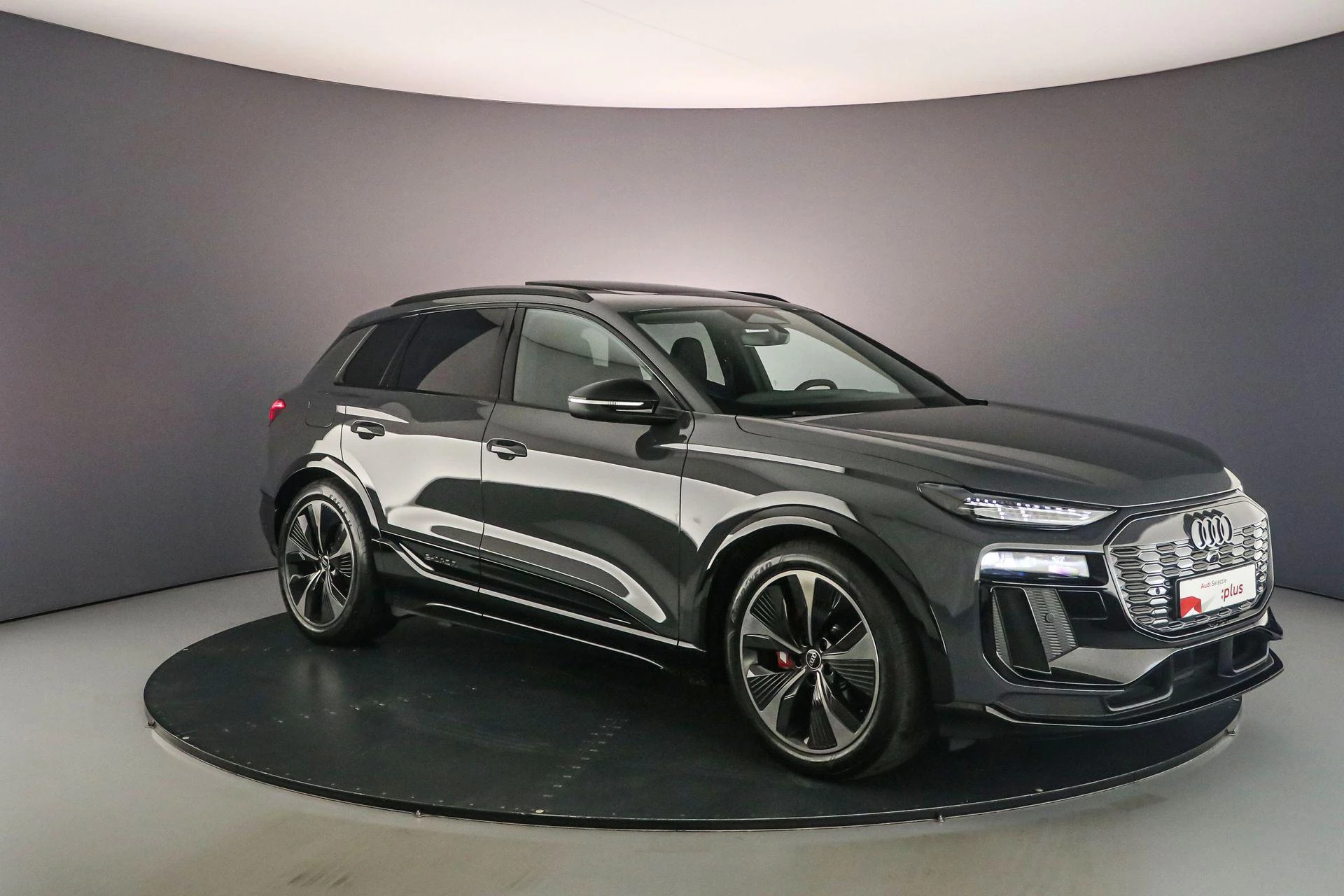 Hoofdafbeelding Audi SQ6